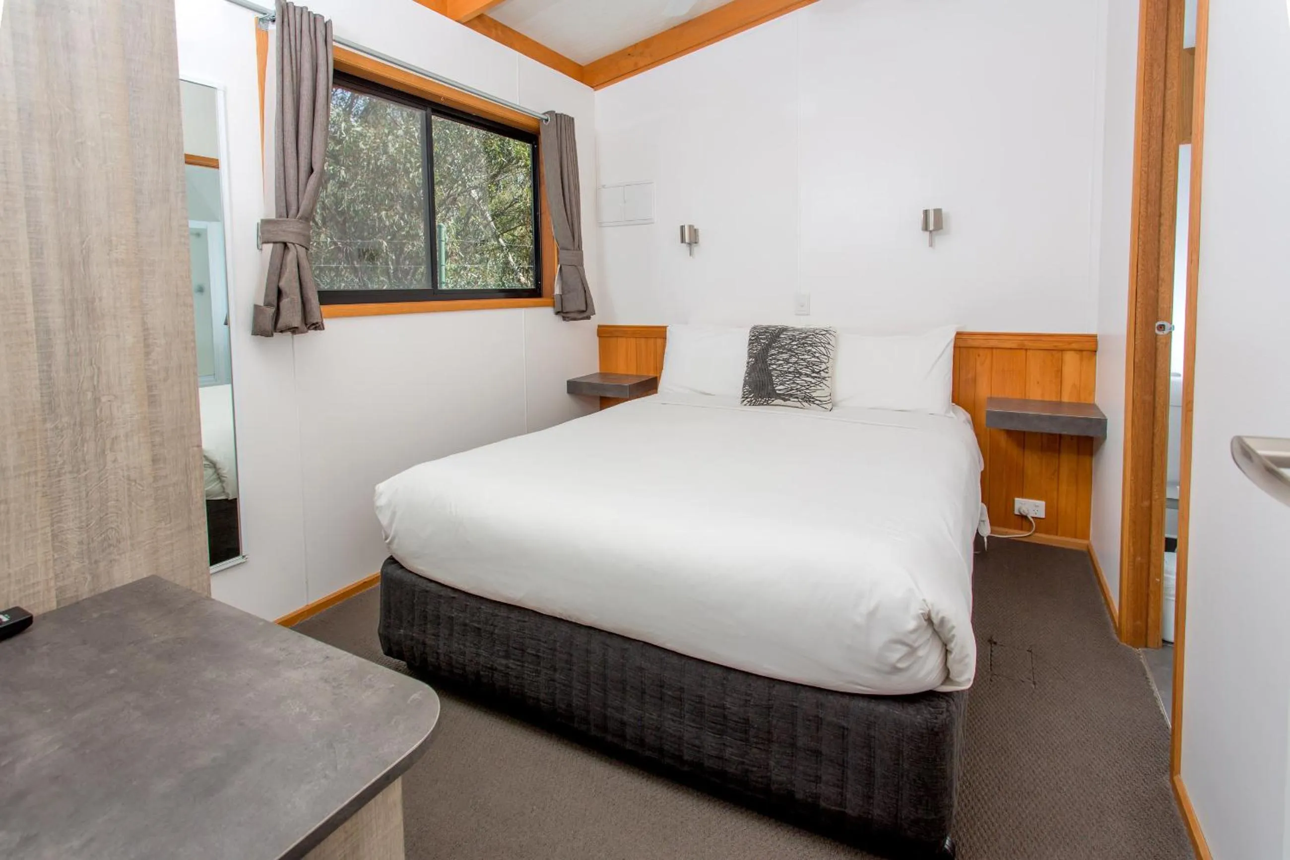 Bed in BIG4 Melbourne Holiday Park