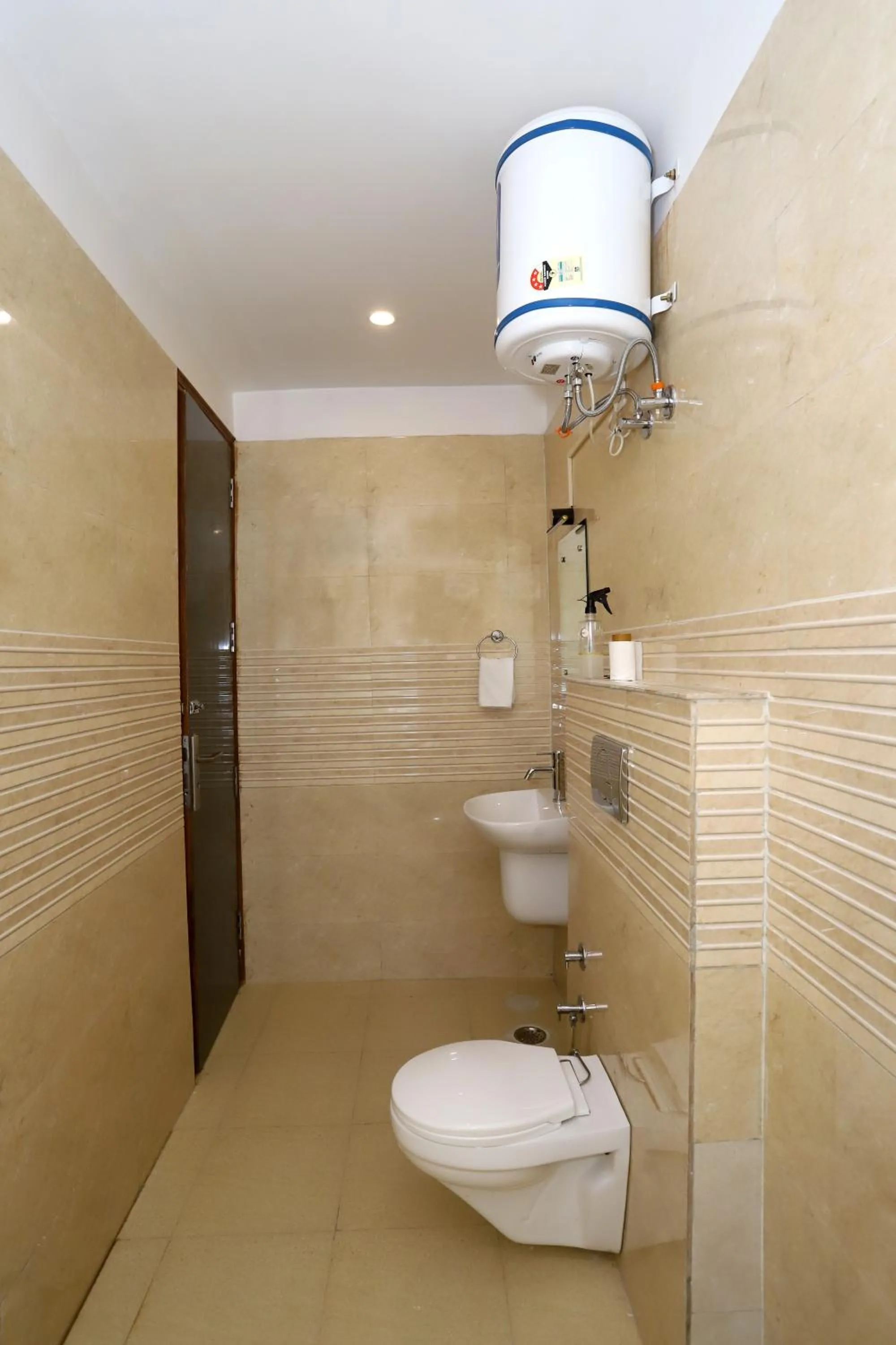 Toilet in VRINDAVAN GUEST HOUSE