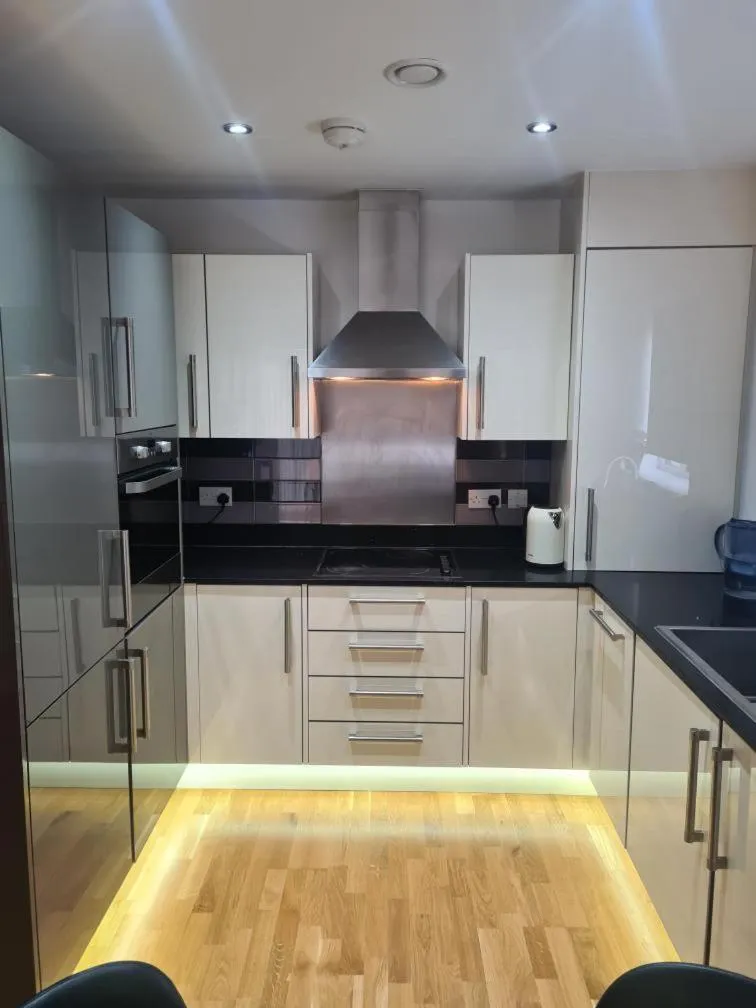 little hideout, Luxury Apartment