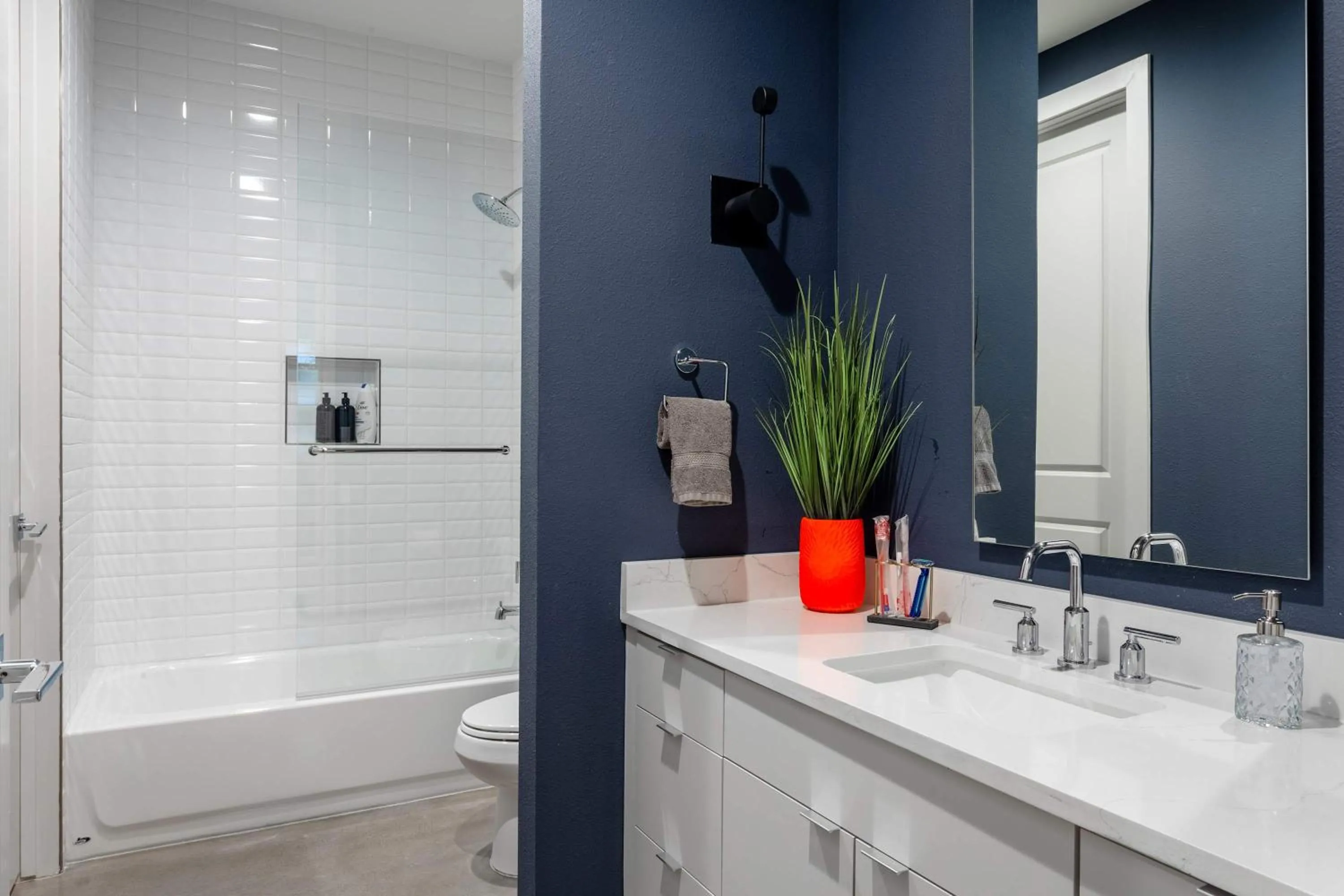 Shower in Upstay Luxe Pool Retreat - 7 Min to Rainey St