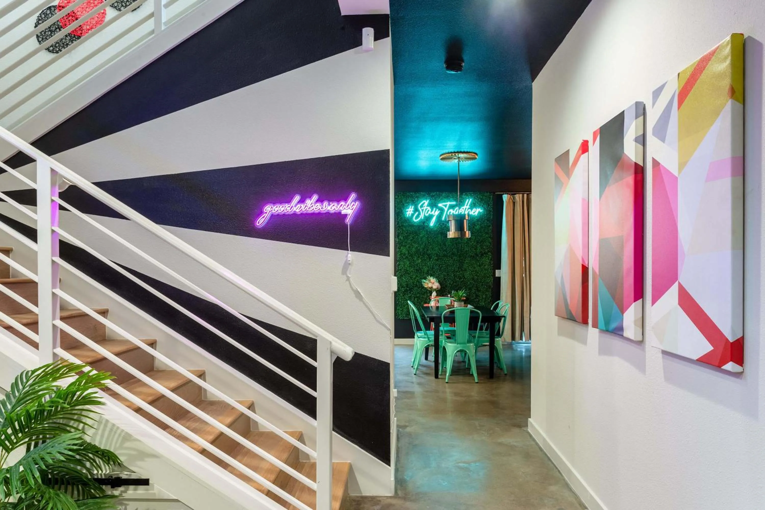 Decorative detail in Upstay Luxe Pool Retreat - 7 Min to Rainey St