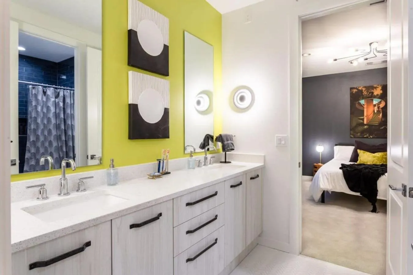 Bathroom, Bed in Massive 10BR Compound - 6 Min to Downtown Austin