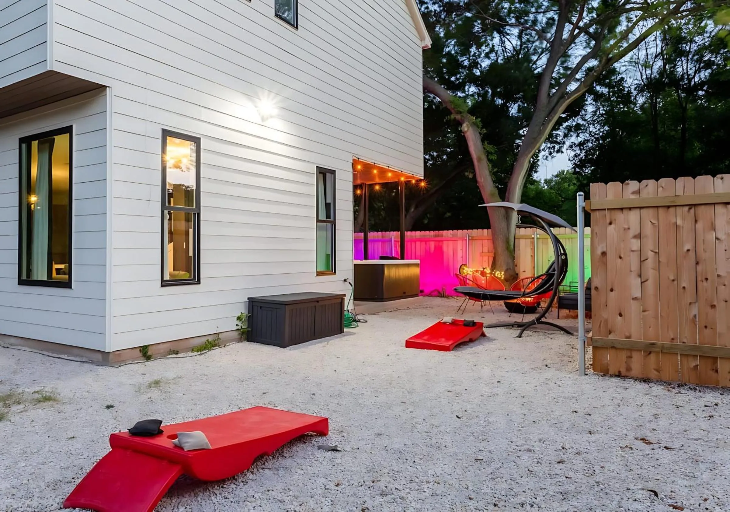 Property building in Massive 10BR Compound - 6 Min to Downtown Austin