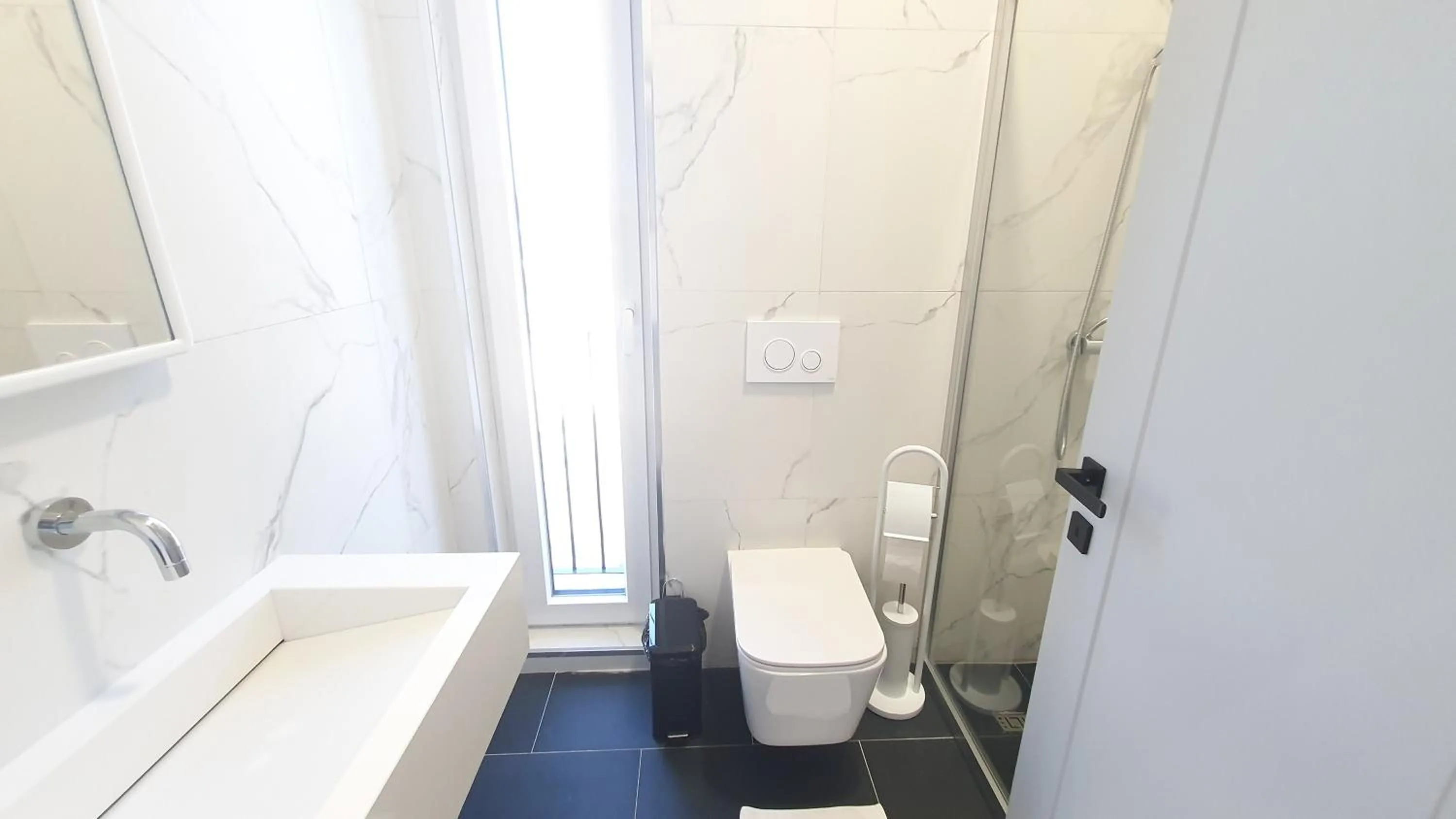 Shower in Nerium Garden Inn Tirana Airport