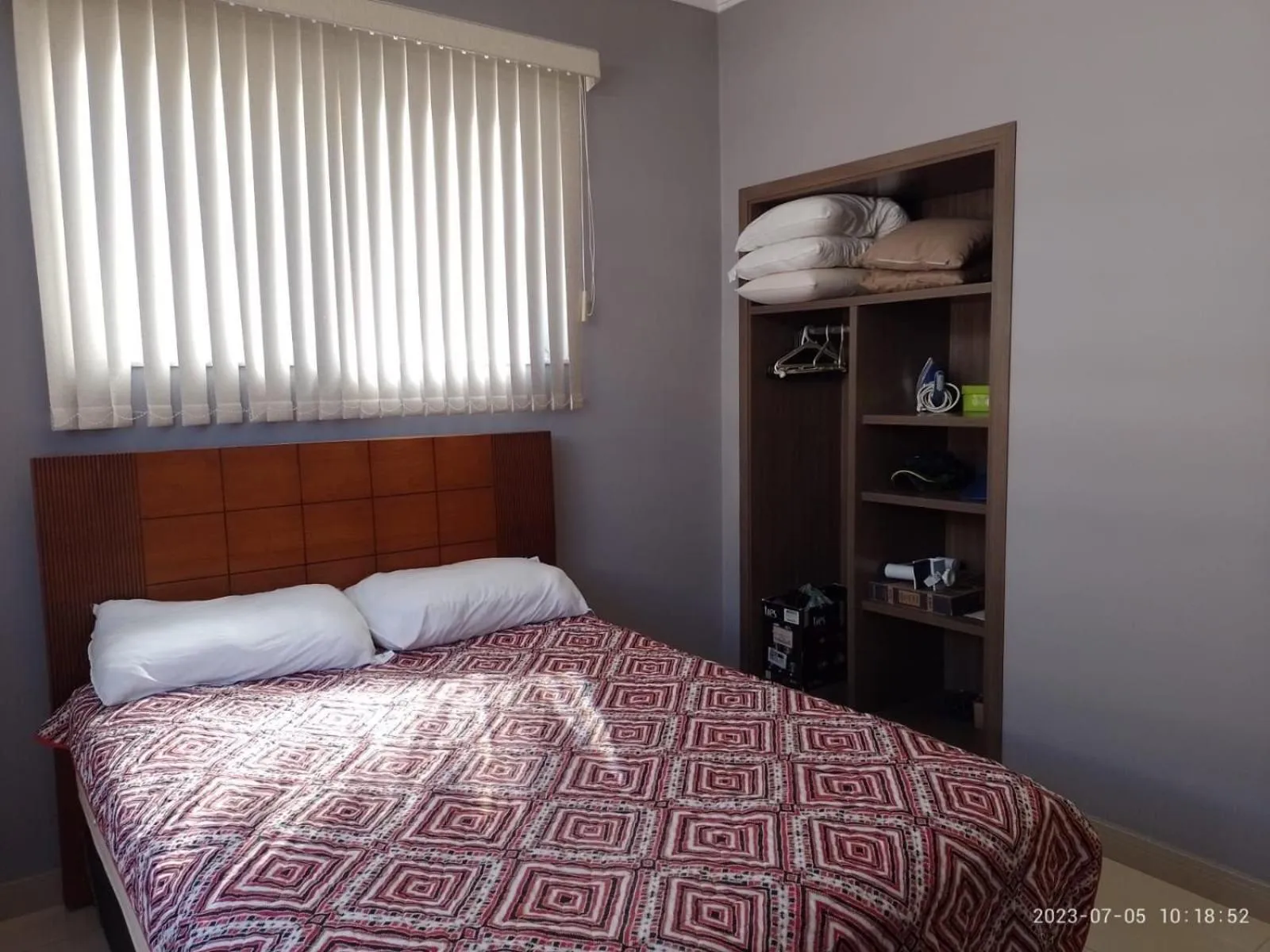 Bedroom, Bed in FORT BEACH, Conheça CABO FRIO em 3 dias a pé e carro no estacionamento