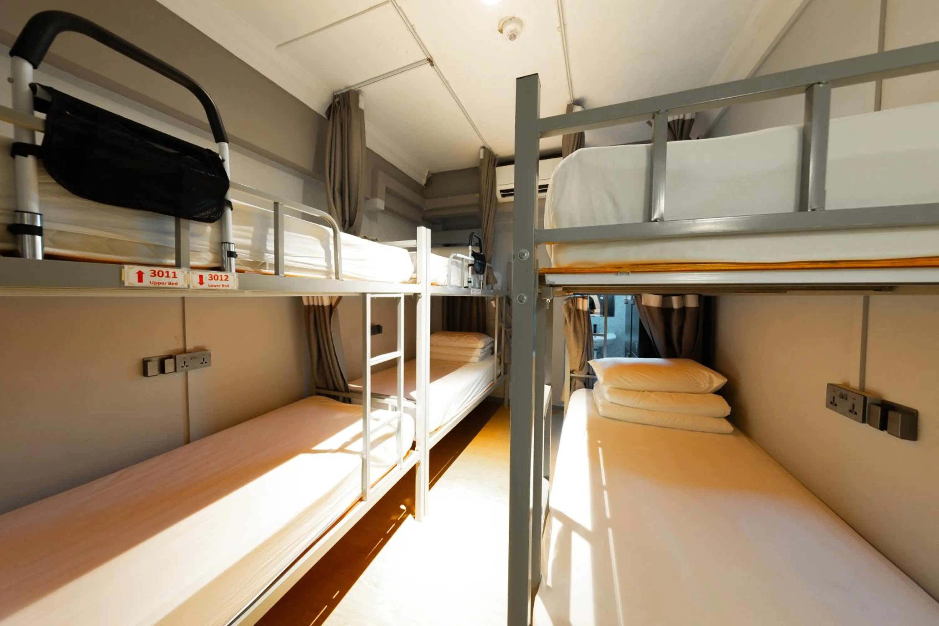 Bed in D'Nova Hotel Kallang