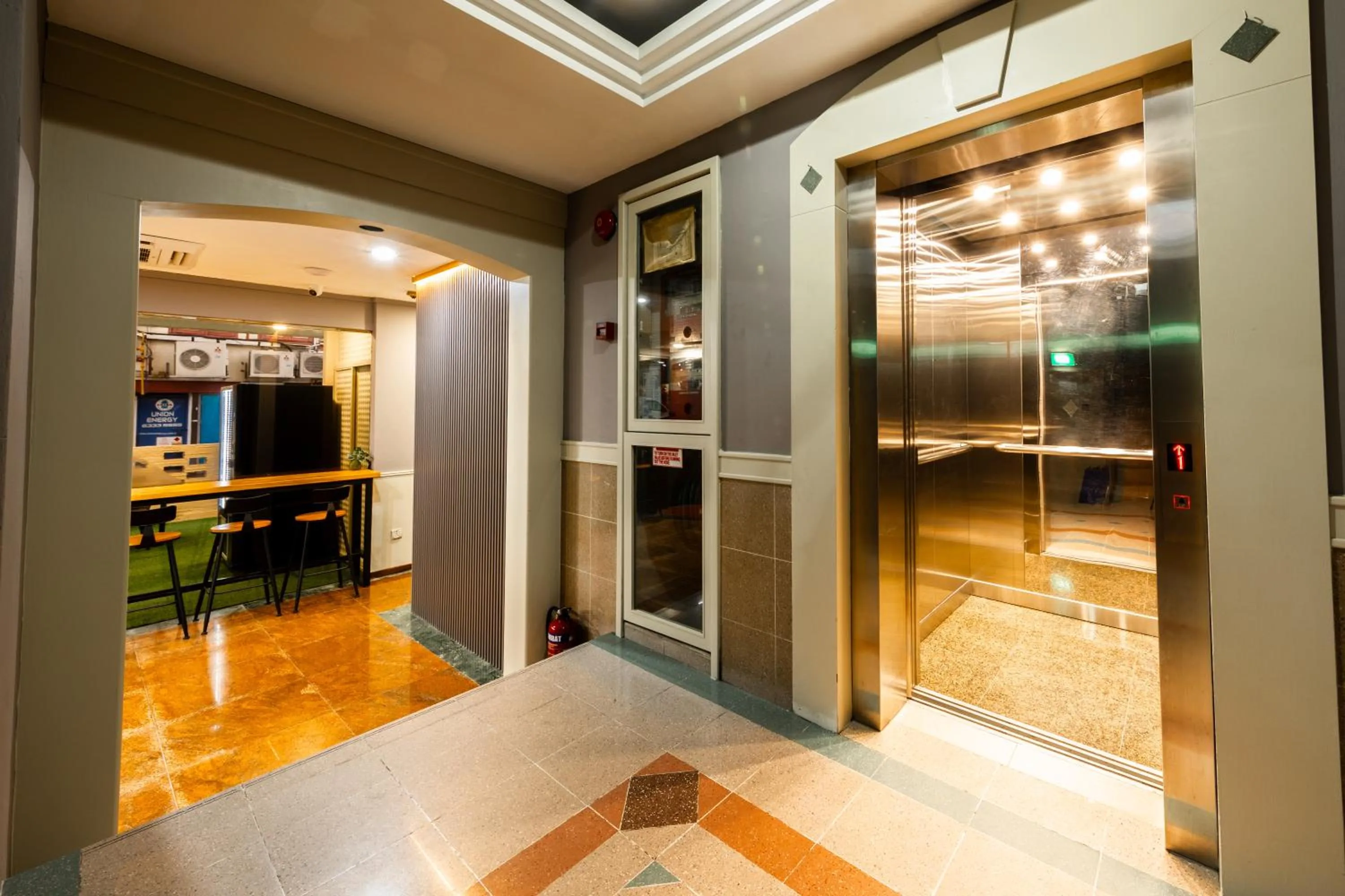 Lobby or reception in D'Nova Hotel Kallang