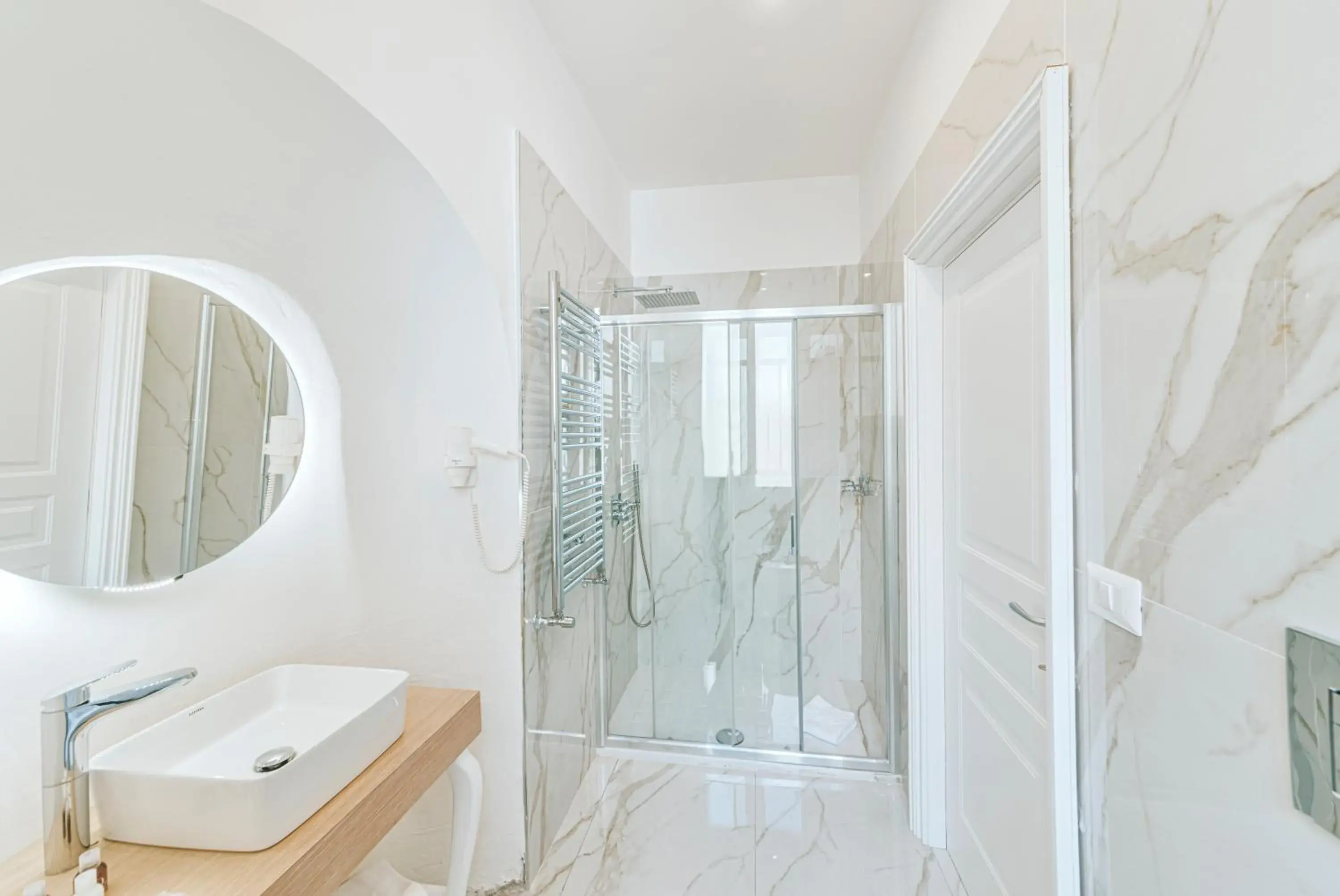 Double Room - single occupancy in Gentile Suite & Spa Vomero Double Room - single occupancy in Gentile Suite & Spa Vomero