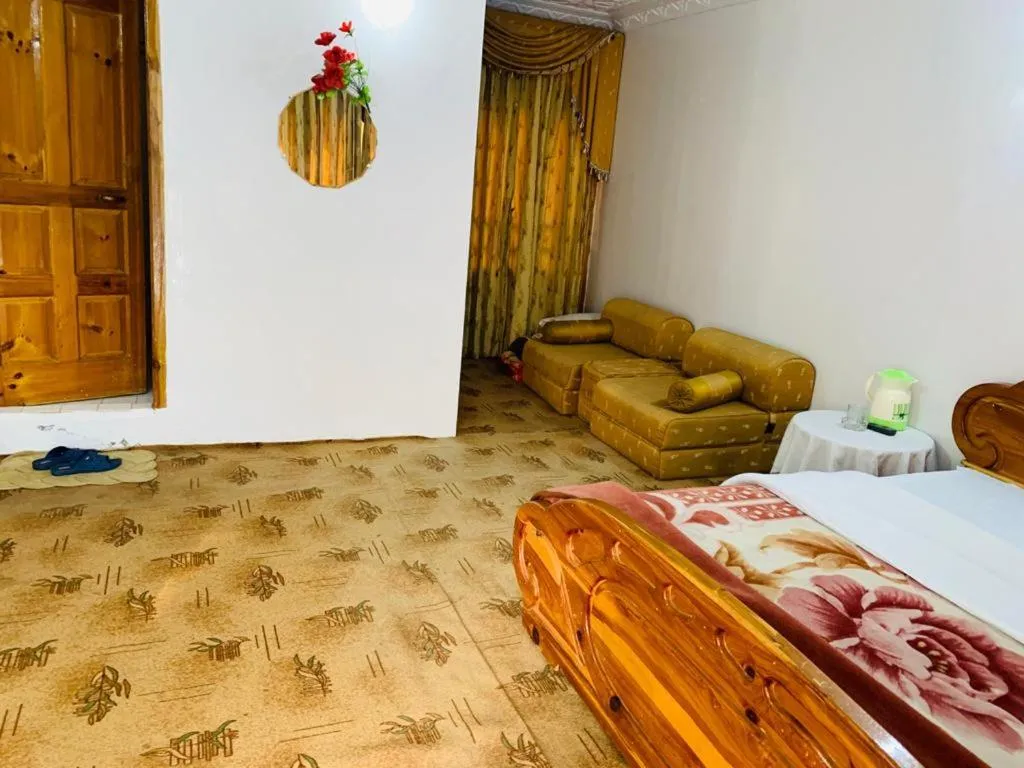 Bed in Hotel Miandam Palace