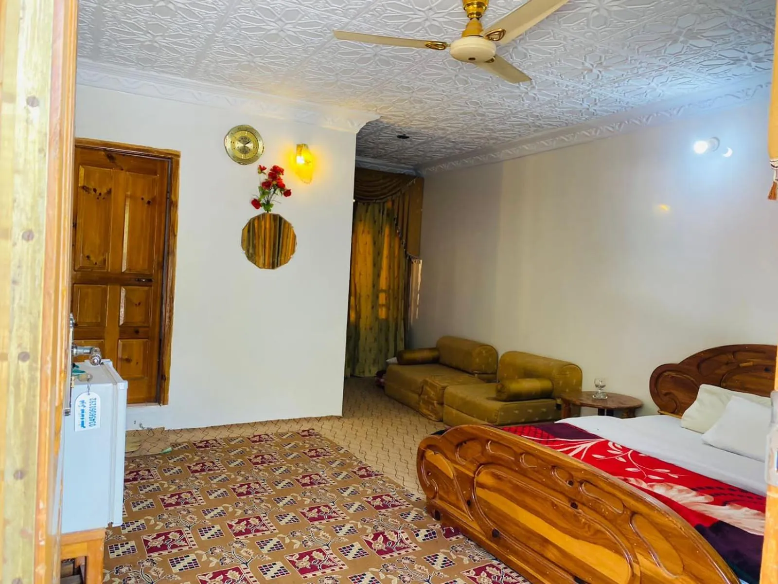 Bed in Hotel Miandam Palace