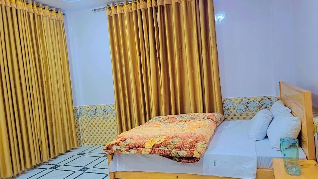 Bed in Hotel Miandam Palace