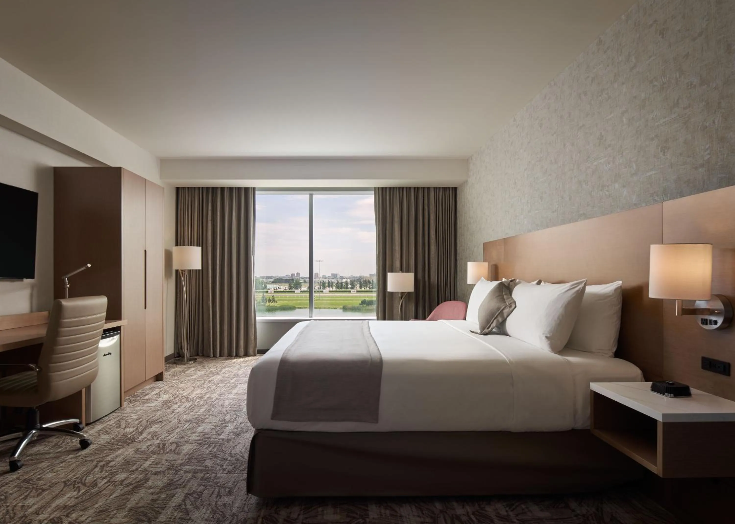 Photo of the whole room, Bed in Great Canadian Casino Resort Toronto