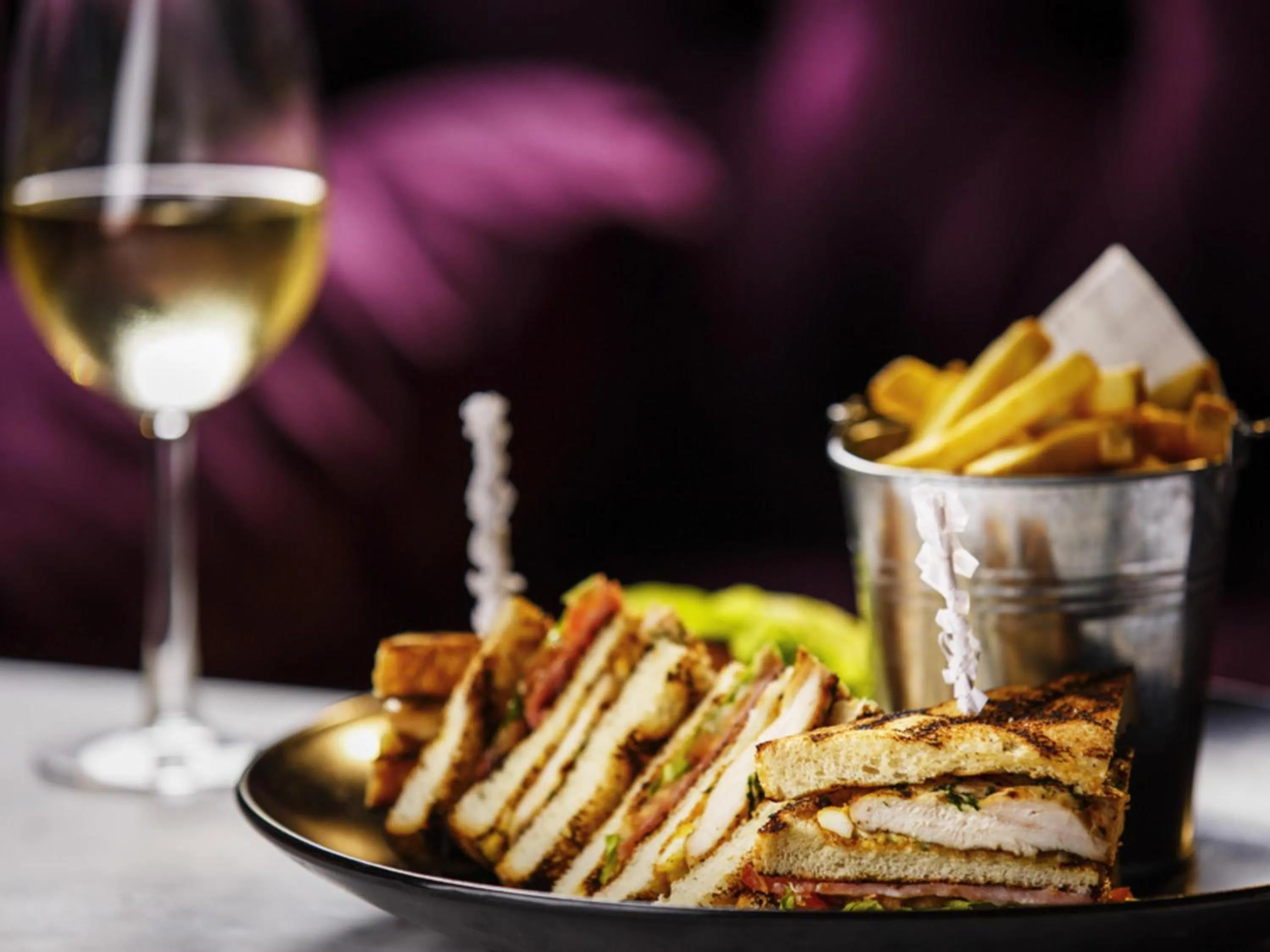 Restaurant/places to eat in Mercure Hull Grange Park Hotel