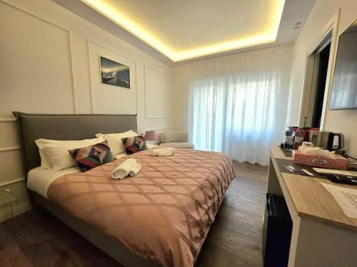 Be Your Home - Riviera Suites
