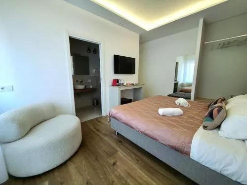 Be Your Home - Riviera Suites