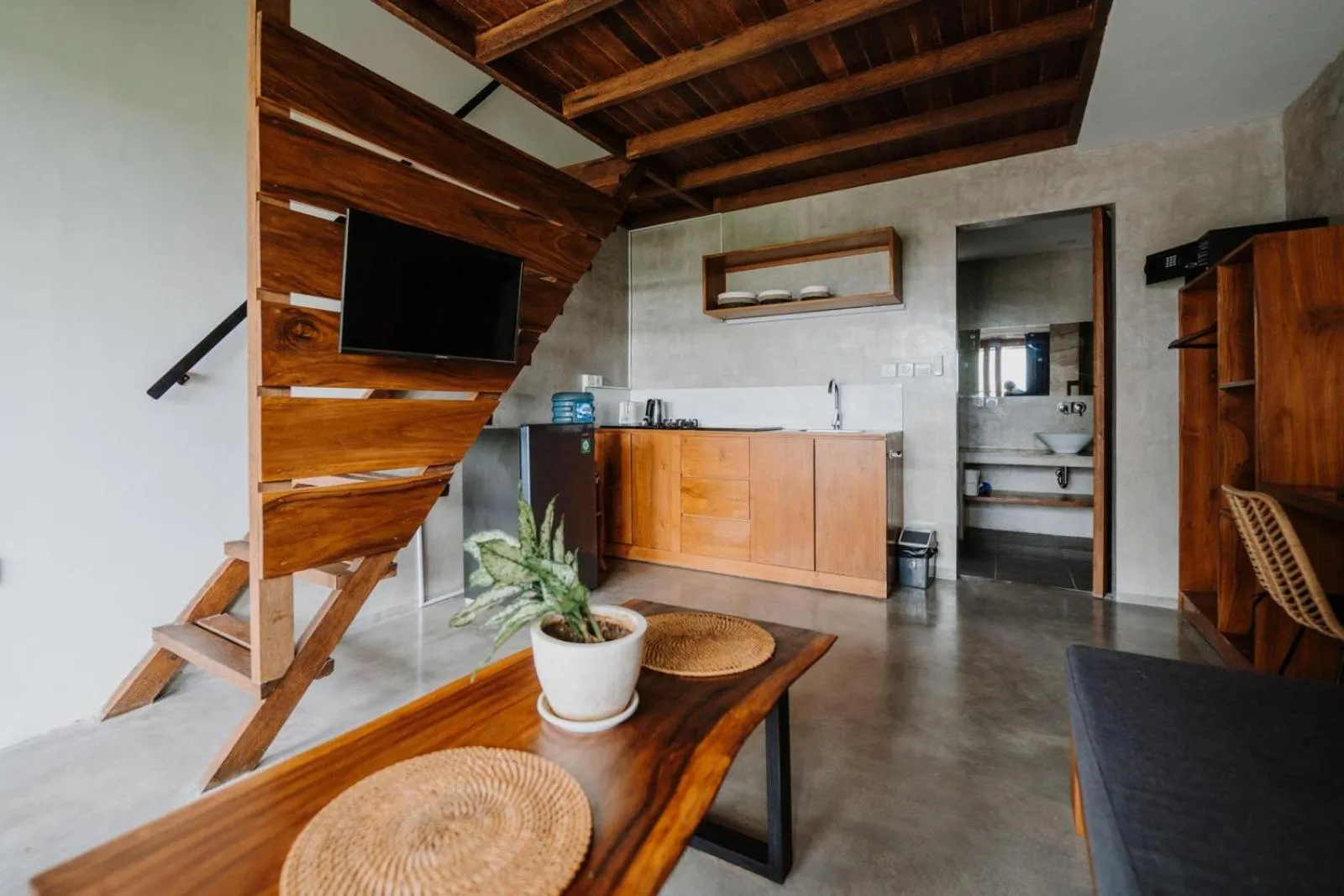 TV and multimedia in Sammy's Canggu