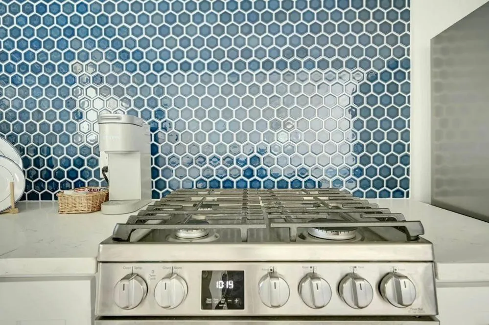 Kitchen or kitchenette in Marina Bay Cottages