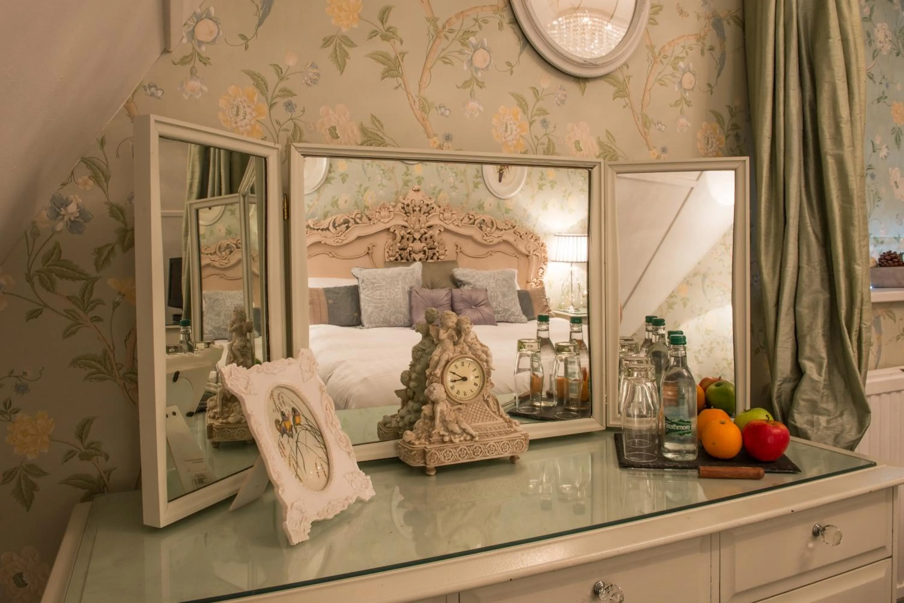 Decorative detail in Maenan Abbey Hotel