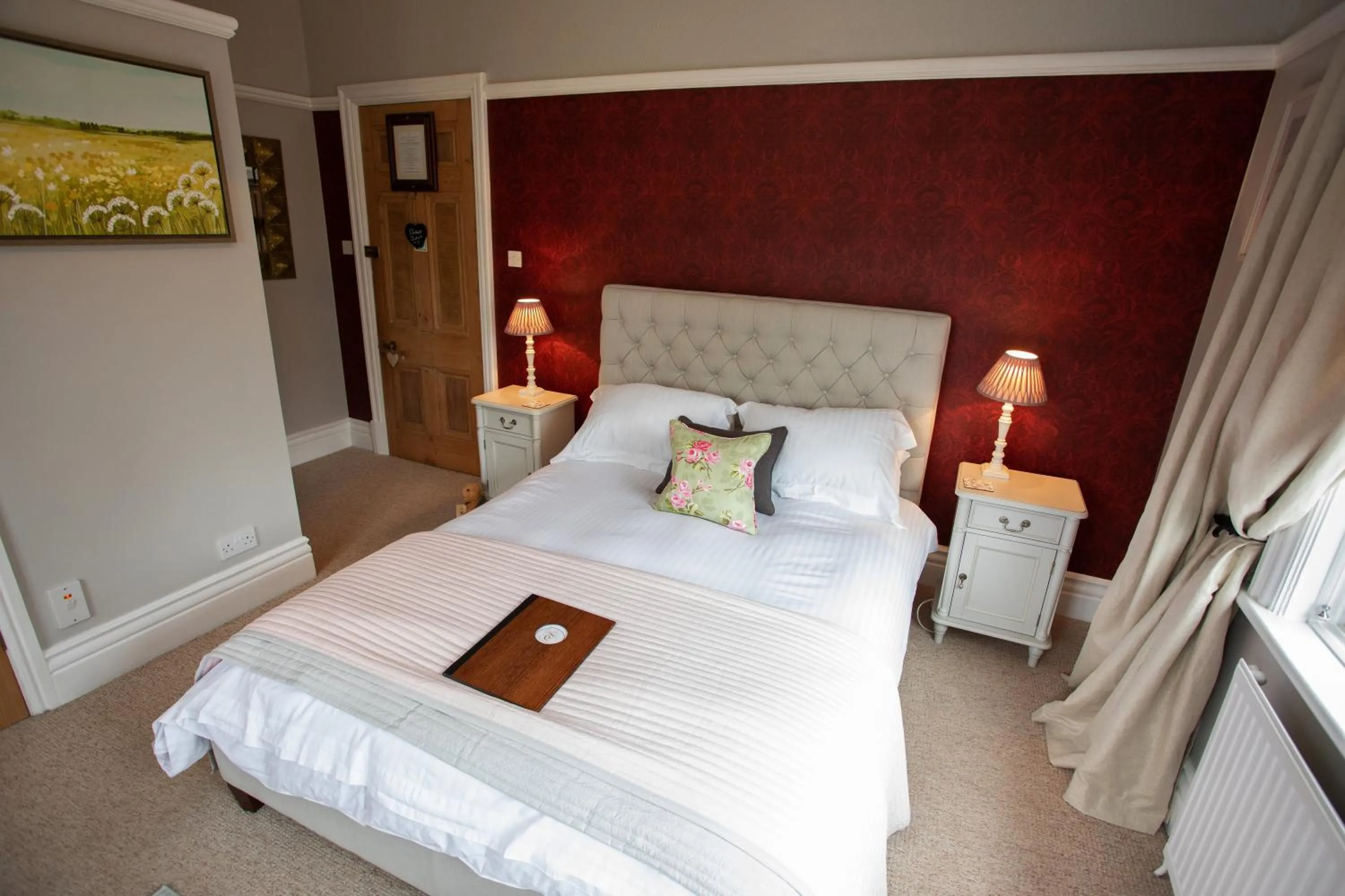 Bed in Treherne House & The Malvern Retreat
