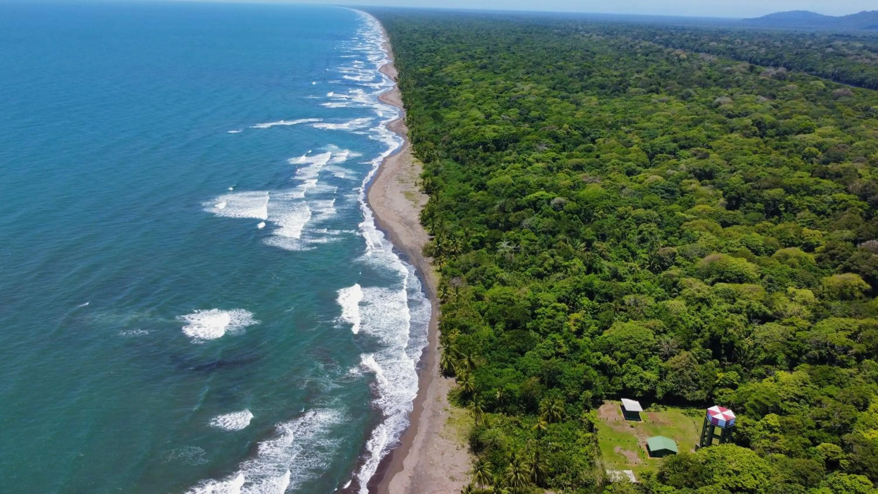 Beach in Carey Lodging