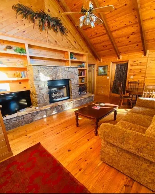 The Luxury Suite at Bear Mountain