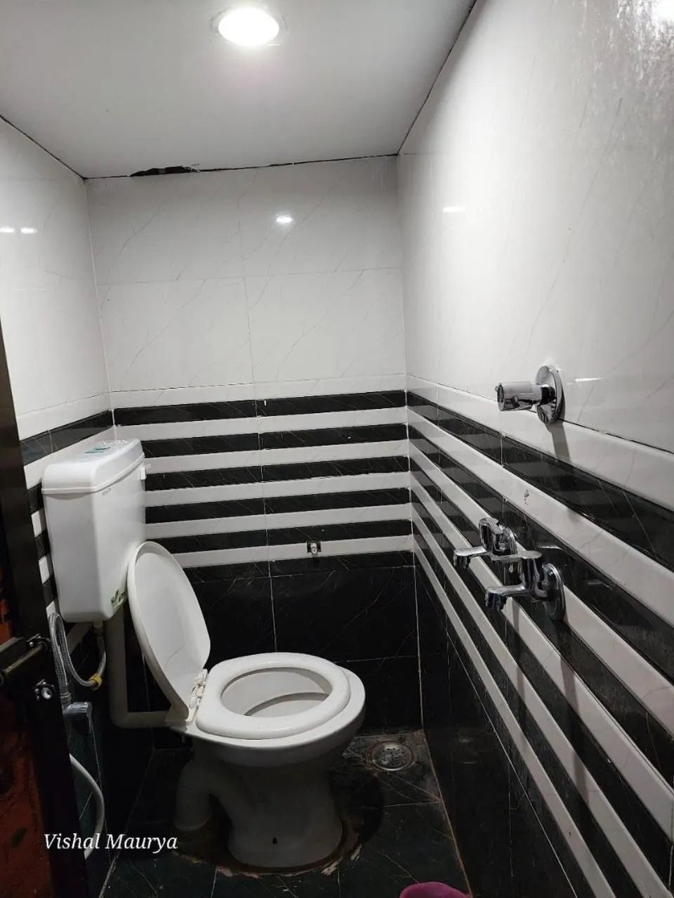 Maa Tara AC Home Stay