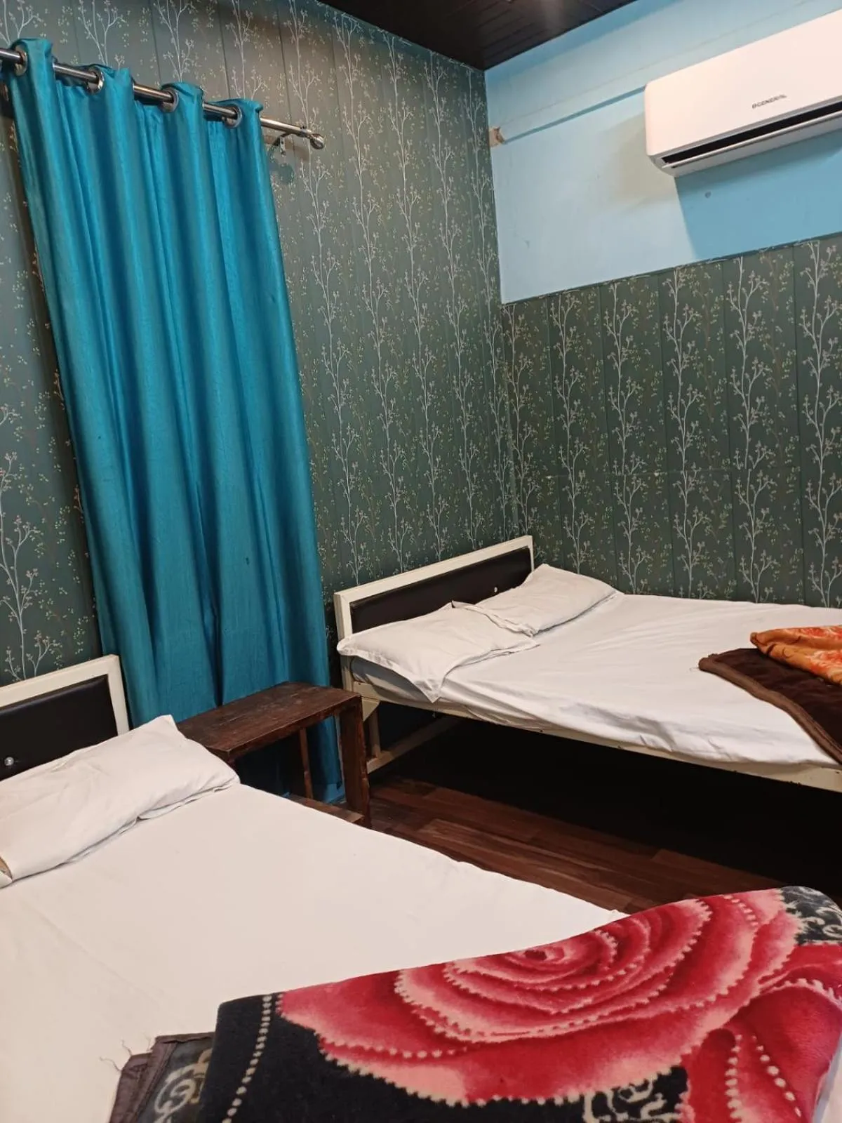 Bed in Maa Tara AC Home Stay