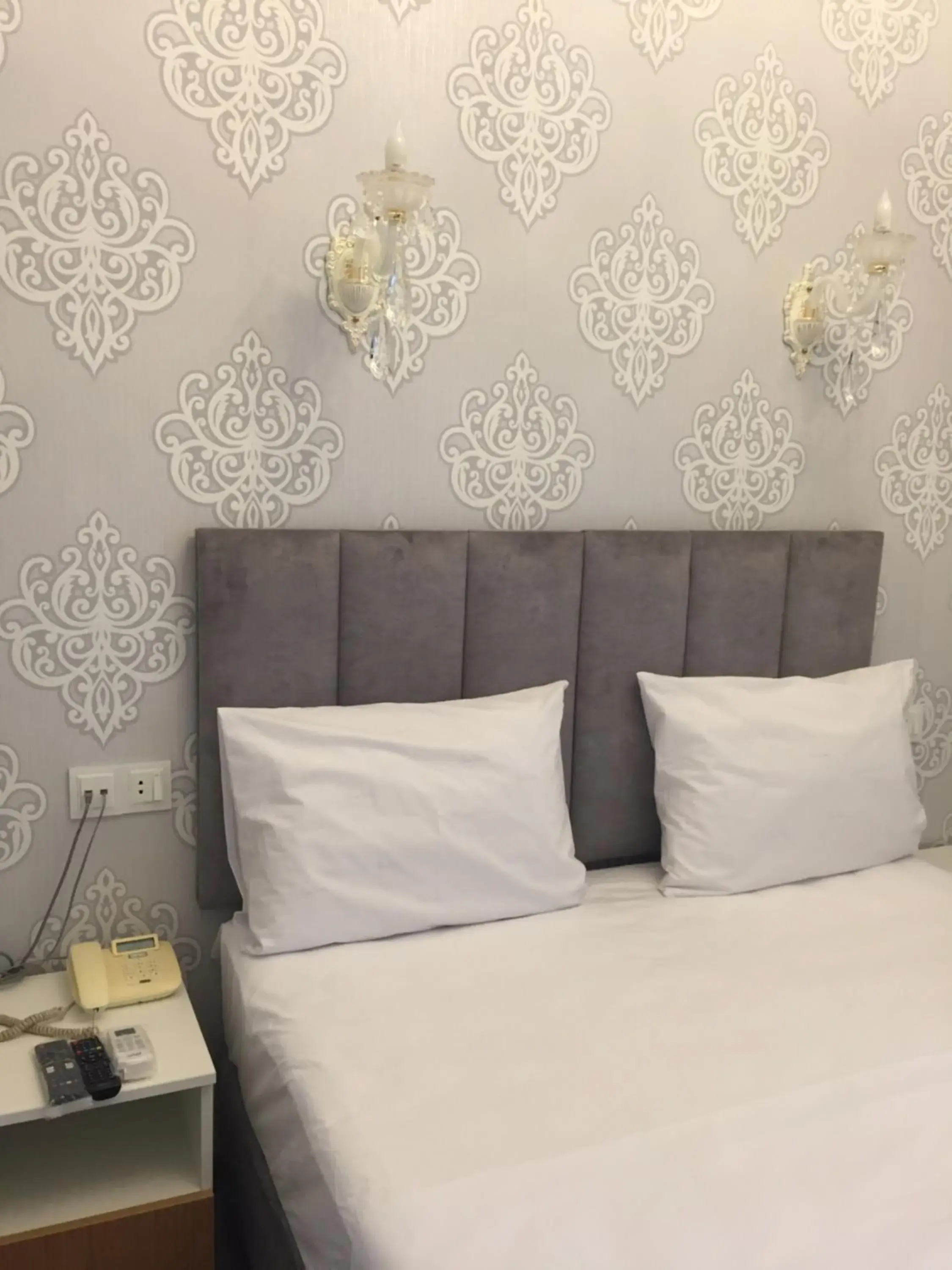 Budget Double or Twin Room - single occupancy in Baku Gardens Budget Double or Twin Room - single occupancy in Baku Gardens