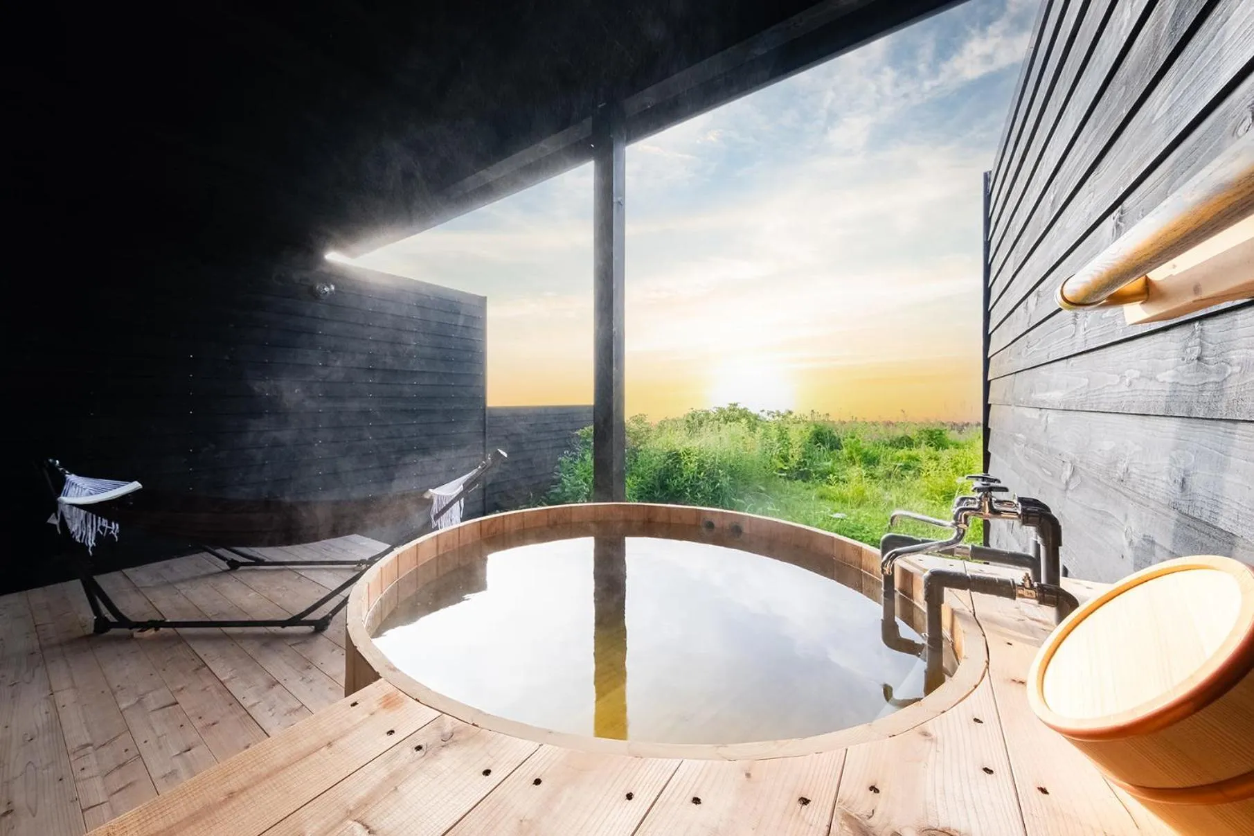 Hot Spring Bath in The OCEAN VISTA