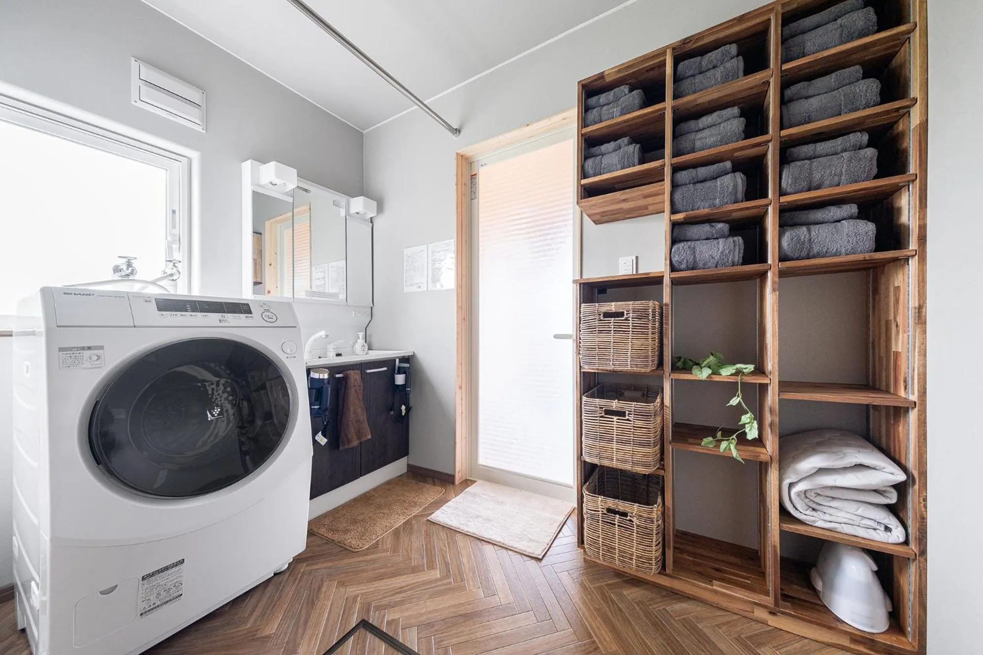 washing machine in The OCEAN VISTA