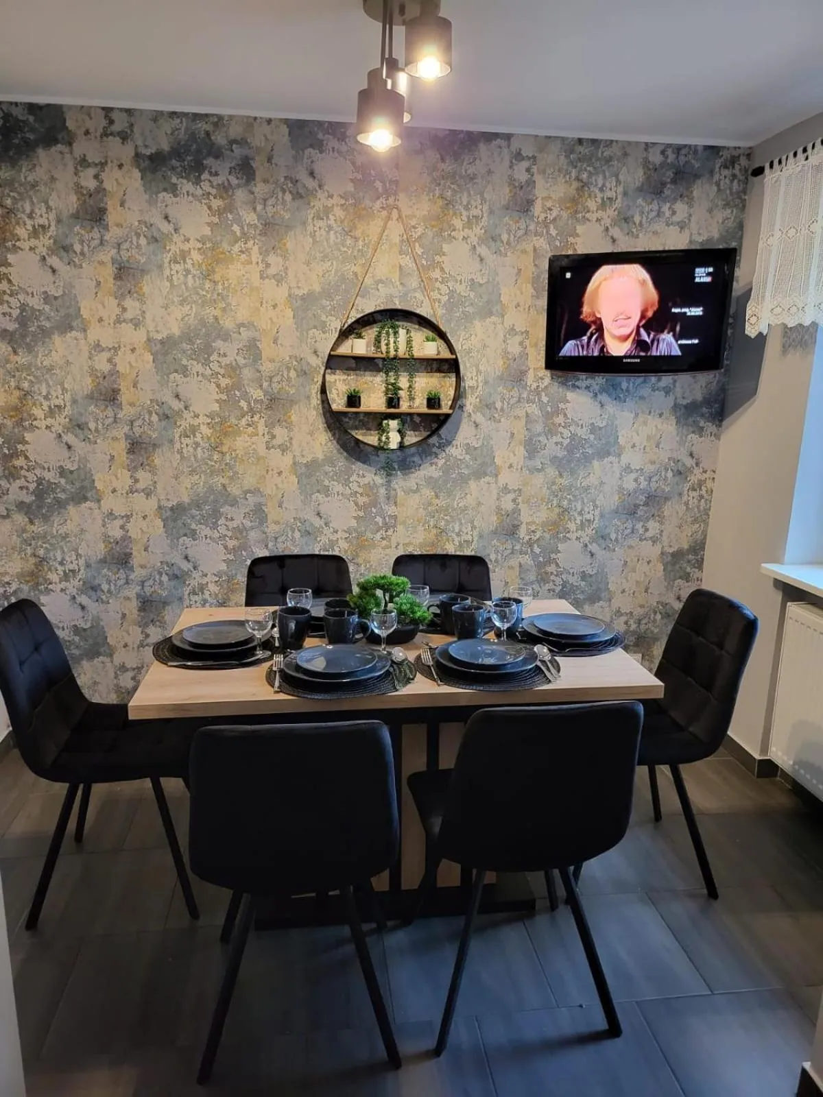 TV and multimedia in Apartamenty Premium Biznes Rumia