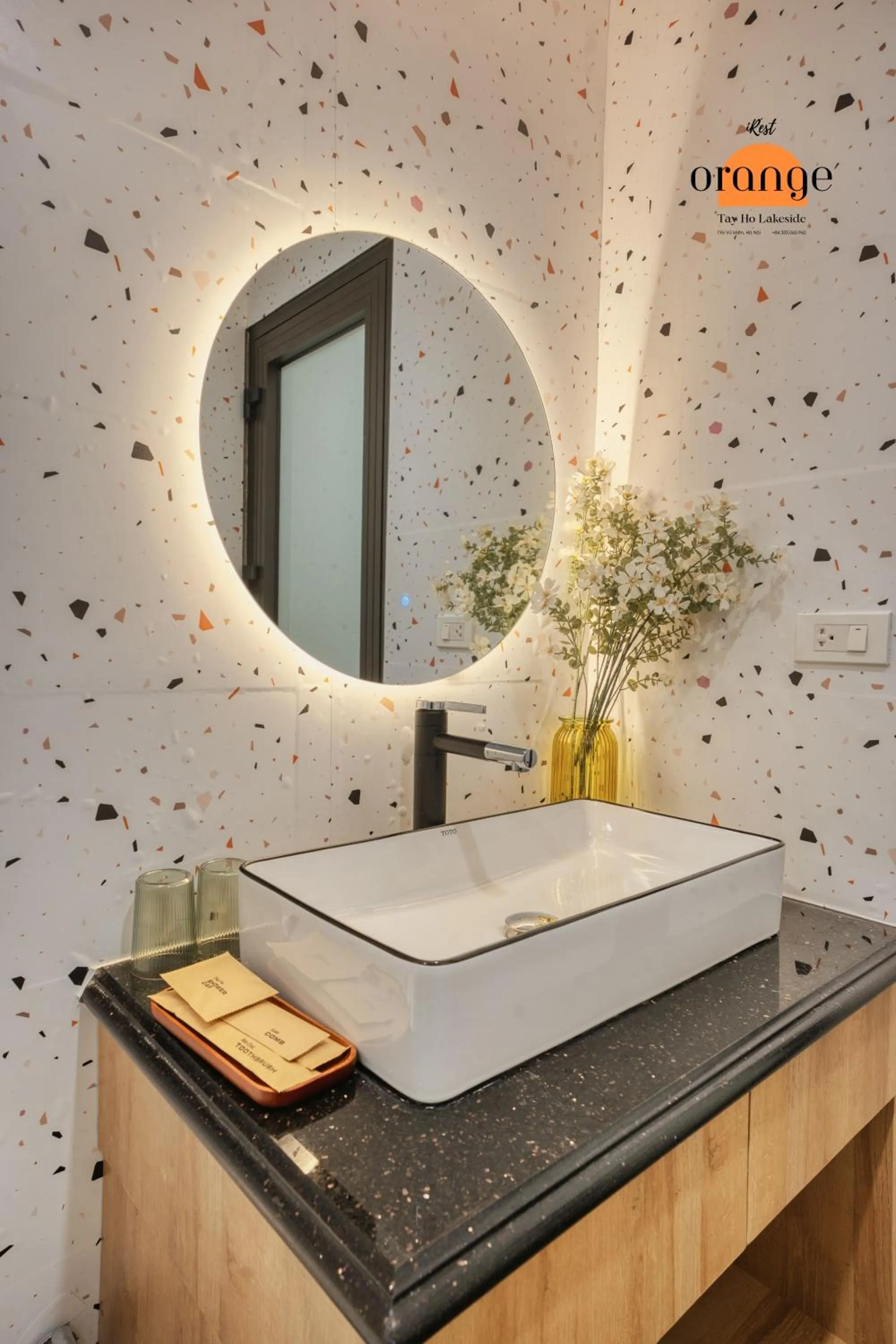 Bathroom in iRest Orange Tay Ho Lakeside Apartment