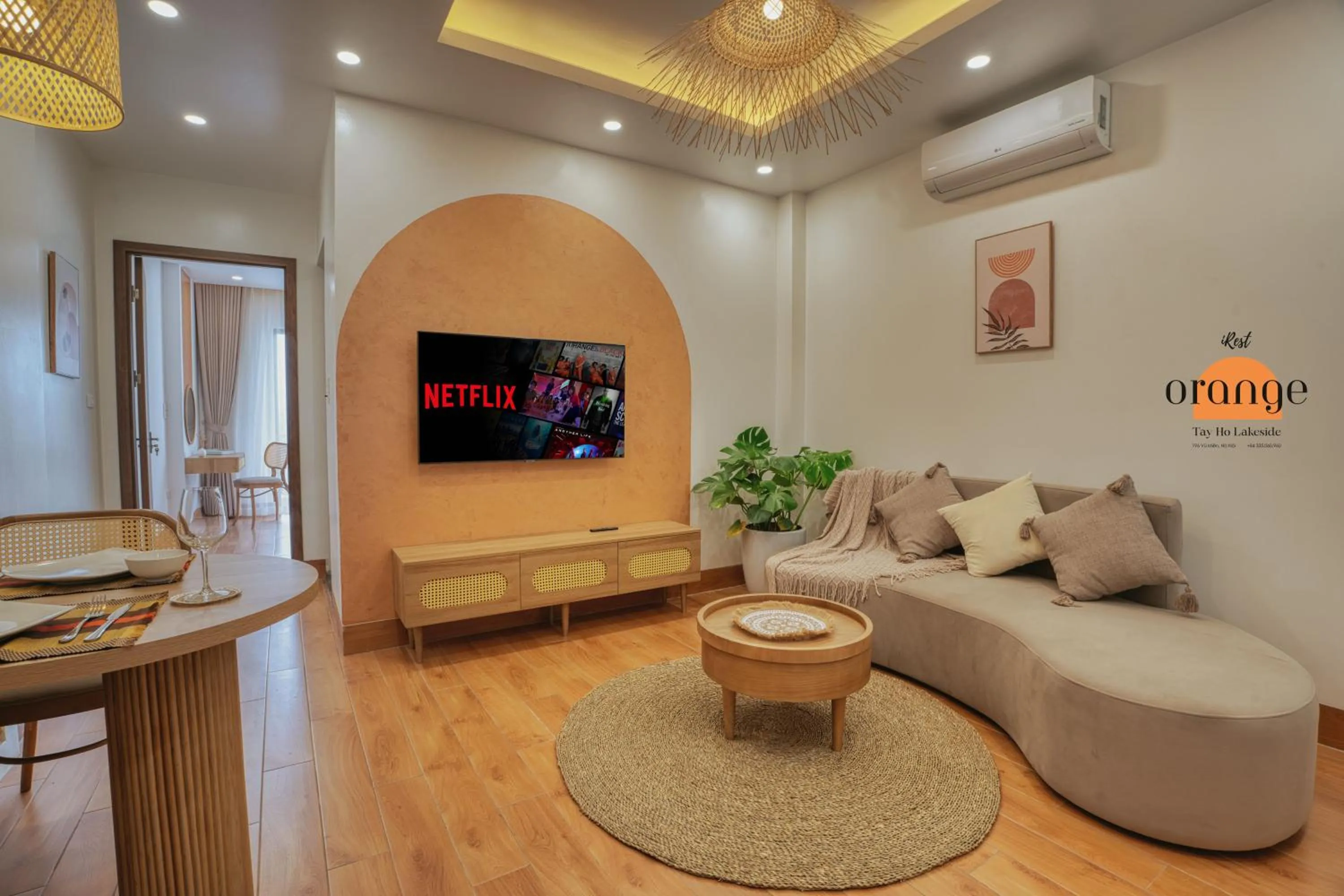 TV and multimedia in iRest Orange Tay Ho Lakeside Apartment