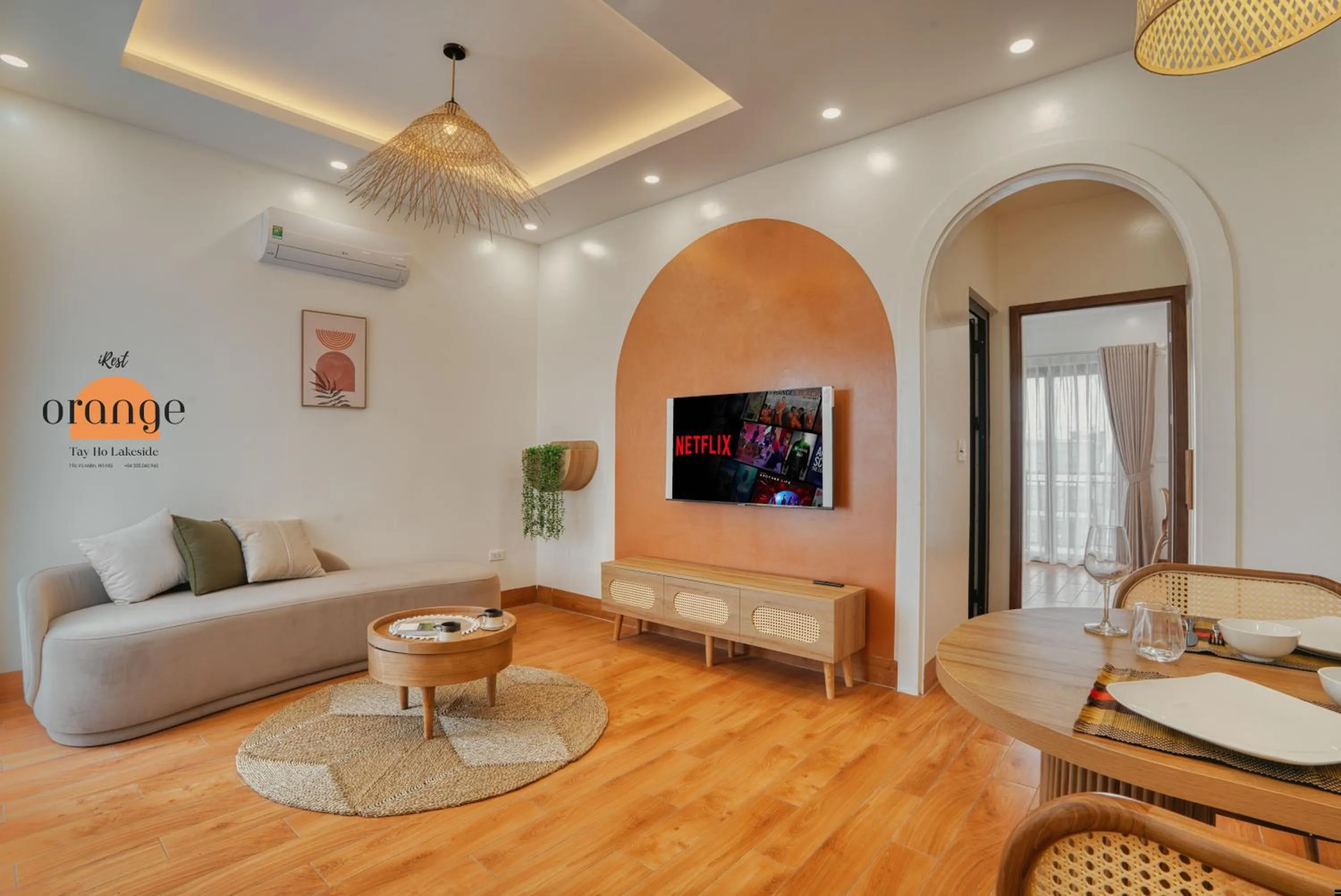 TV and multimedia in iRest Orange Tay Ho Lakeside Apartment