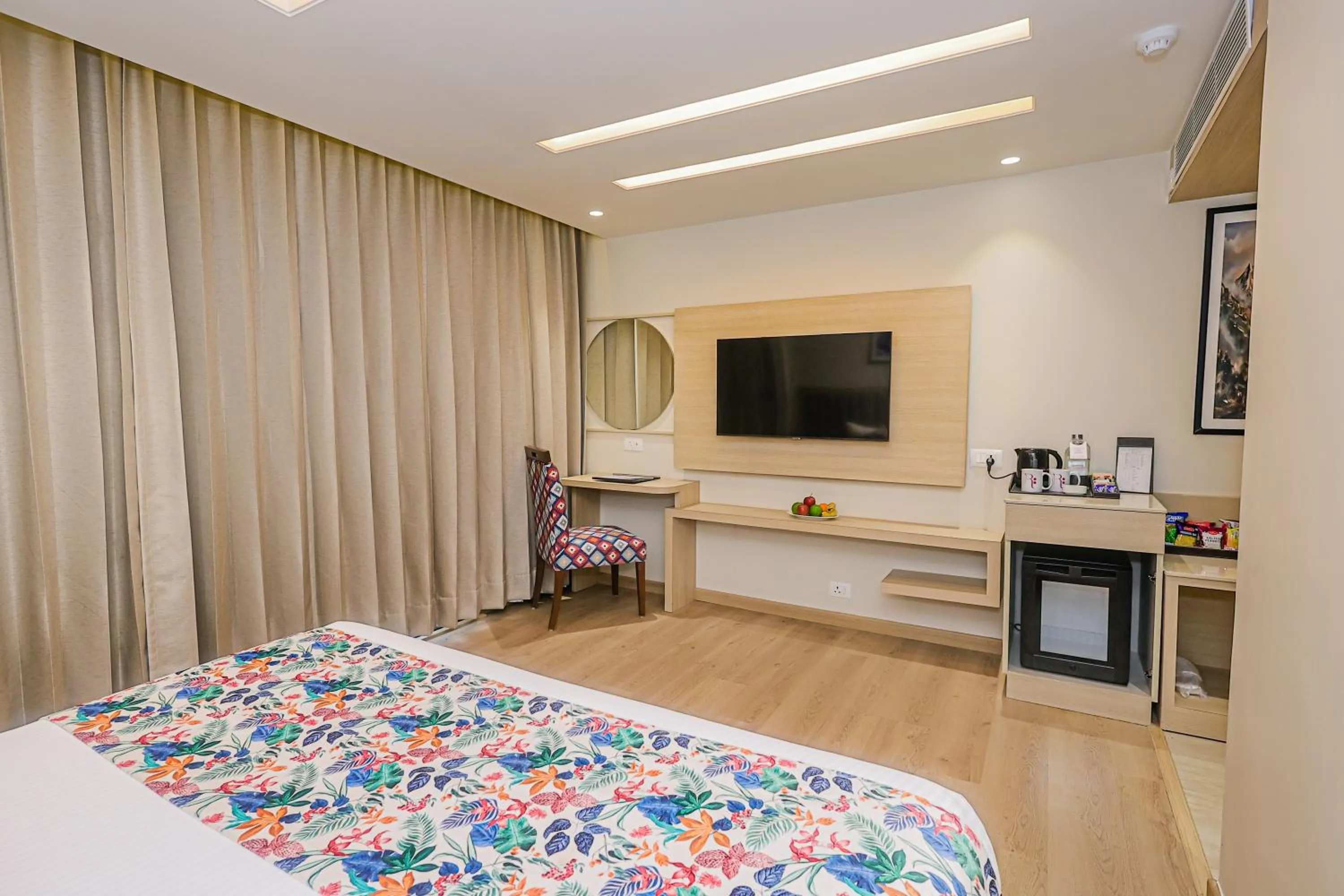 TV and multimedia, Bed in Regenta Inn Luxinna Heights Mcleodganj