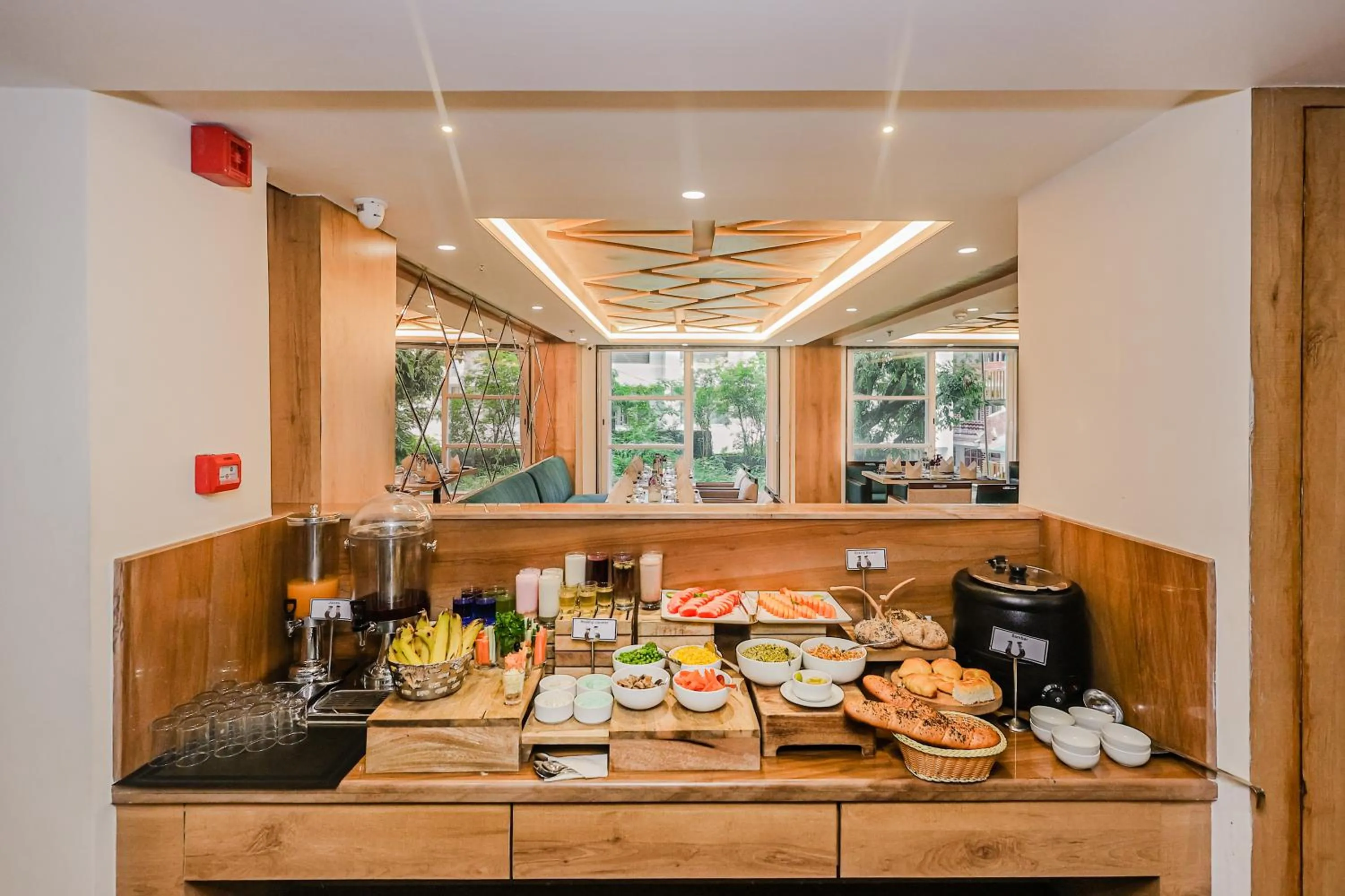 Breakfast in Regenta Inn Luxinna Heights Mcleodganj