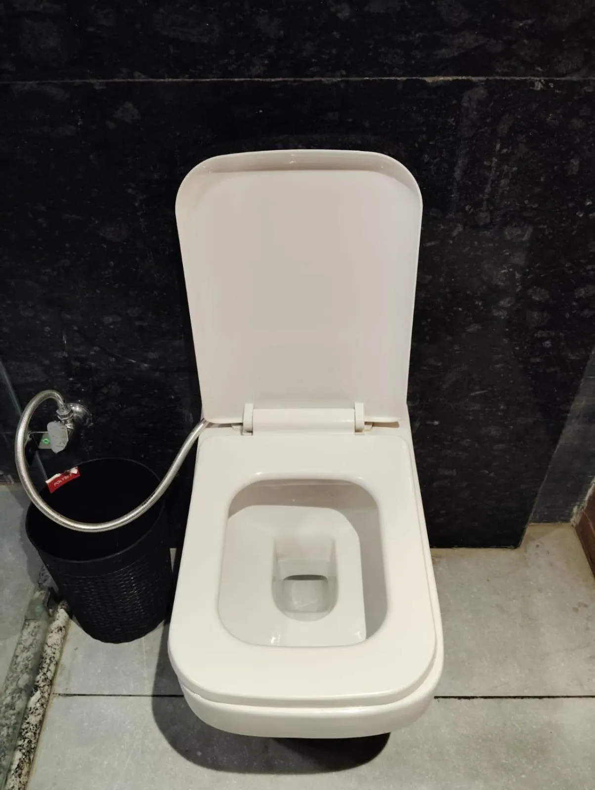 Toilet in Hotel CM Palace - Pure Vegetarian