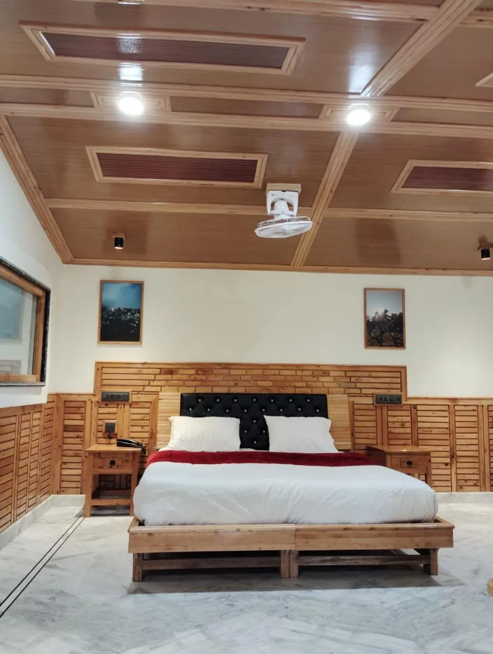 Bed in Hotel CM Palace - Pure Vegetarian