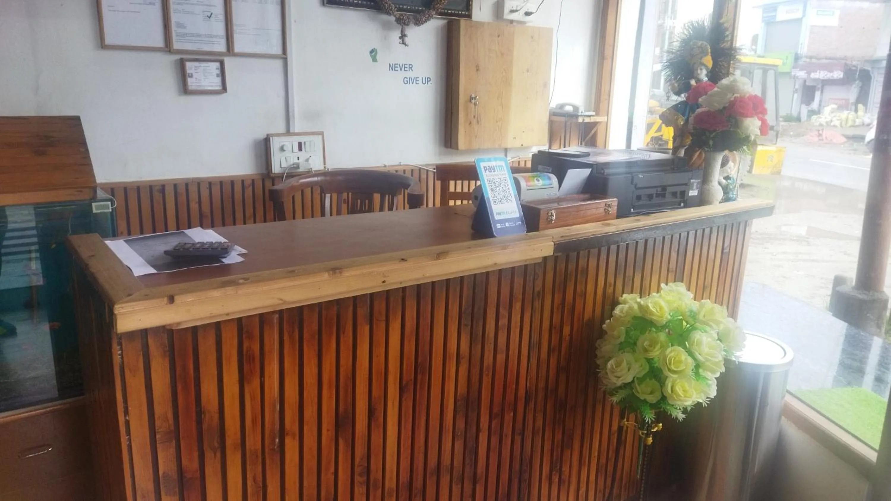 Restaurant/places to eat in Hotel CM Palace - Pure Vegetarian