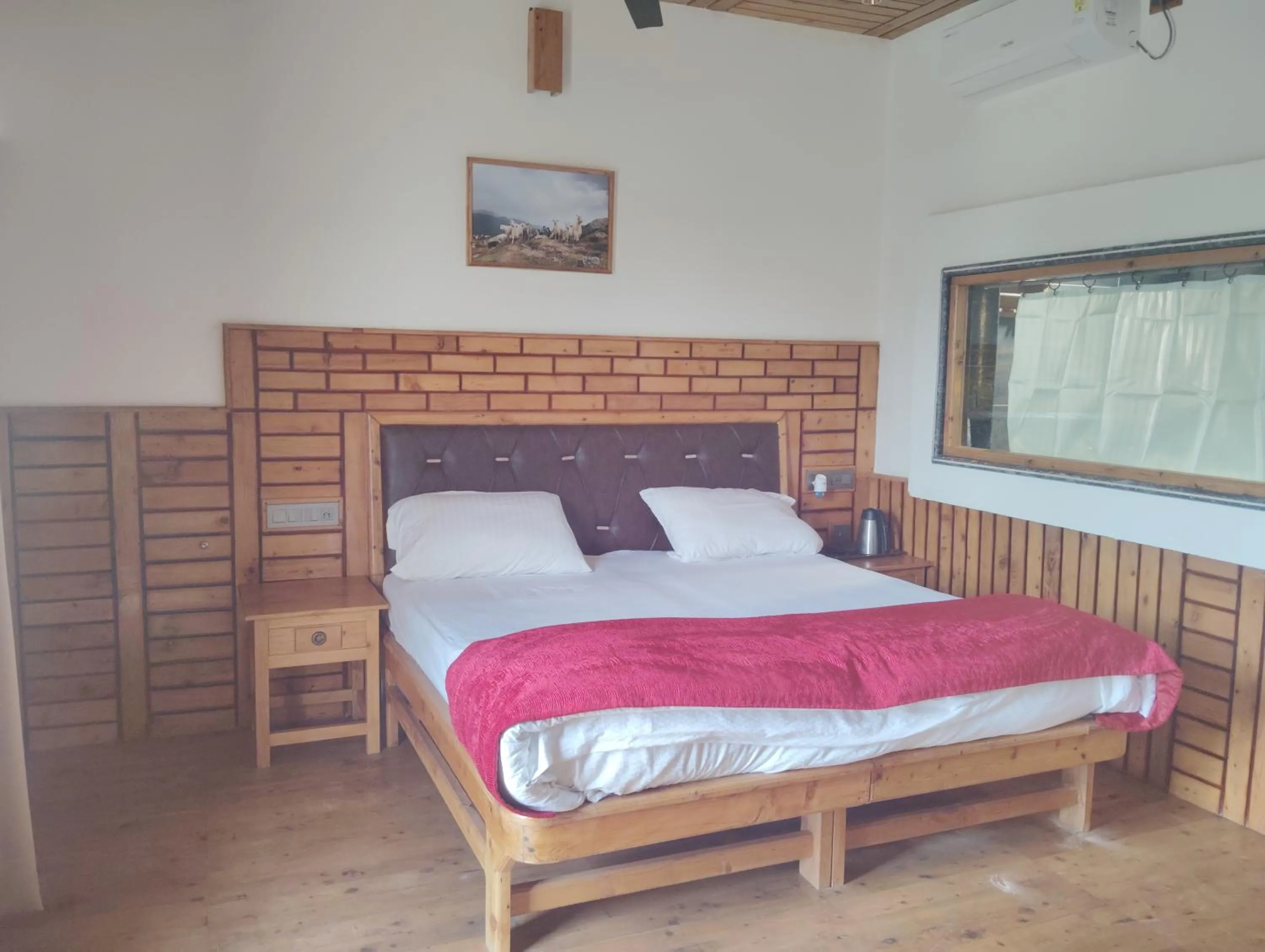 Bed in Hotel CM Palace - Pure Vegetarian