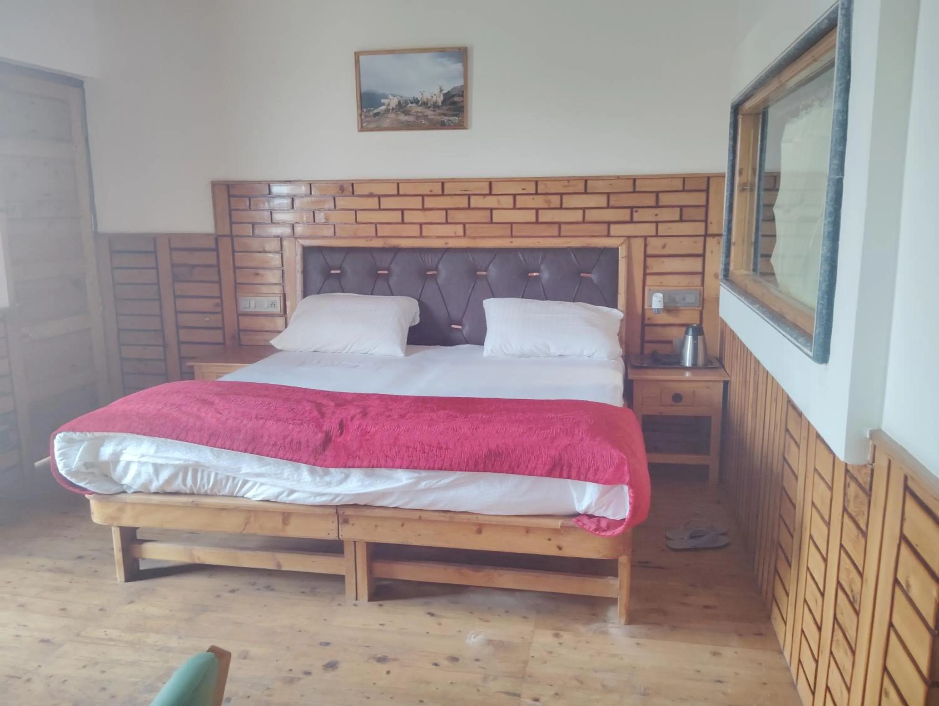 Bed in Hotel CM Palace - Pure Vegetarian