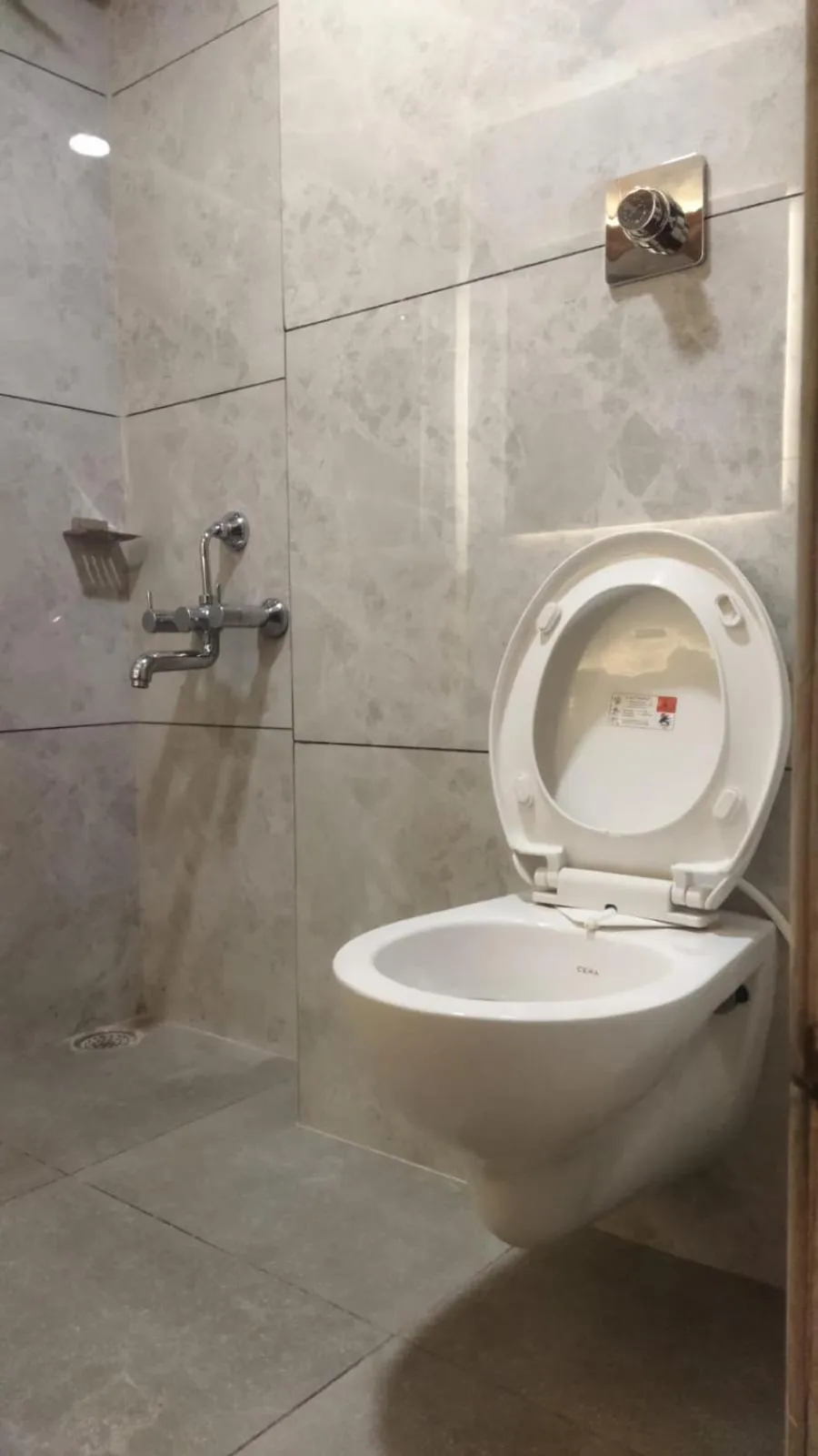 Bathroom in Hotel CM Palace - Pure Vegetarian