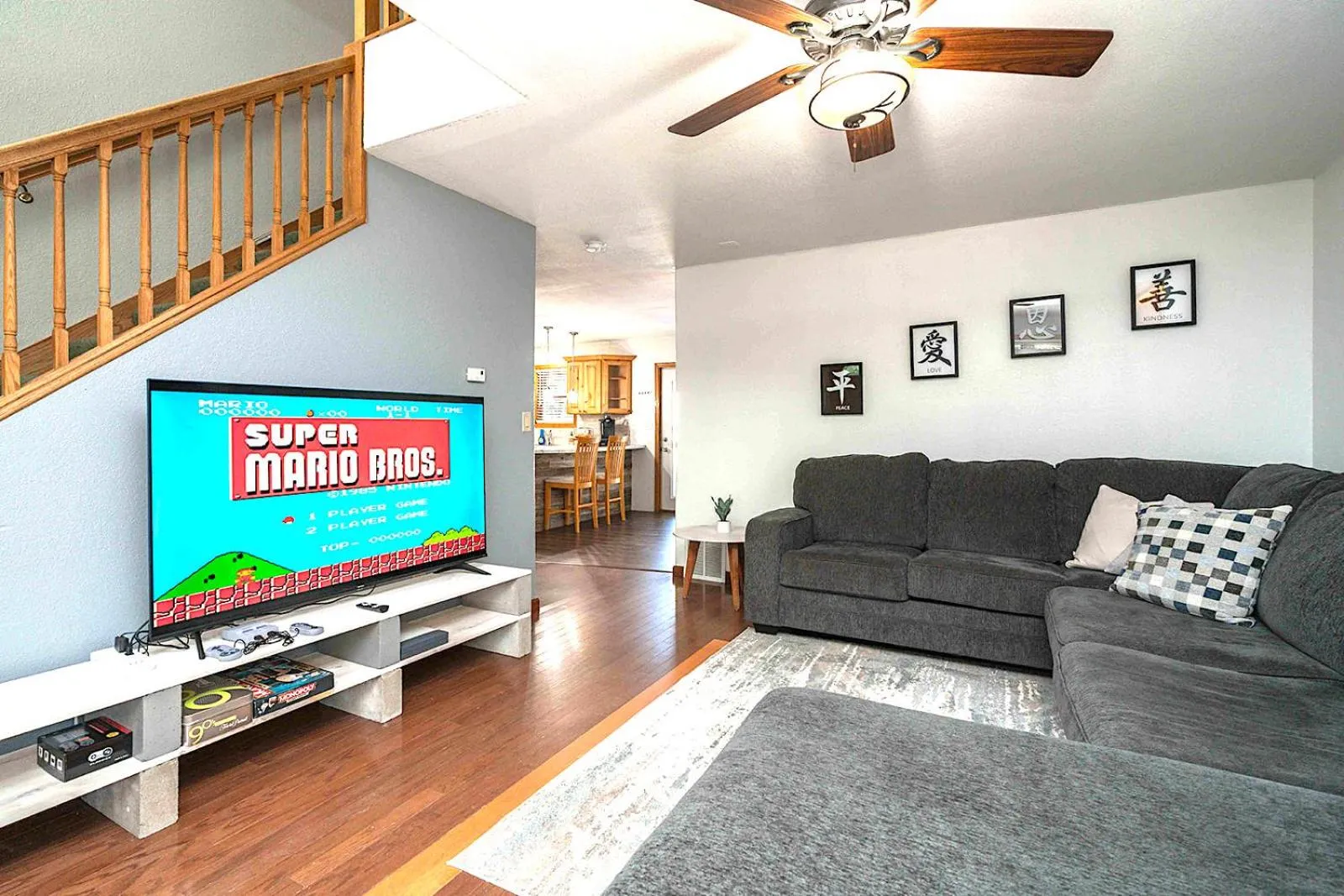 Communal lounge/ TV room in Grand Palace