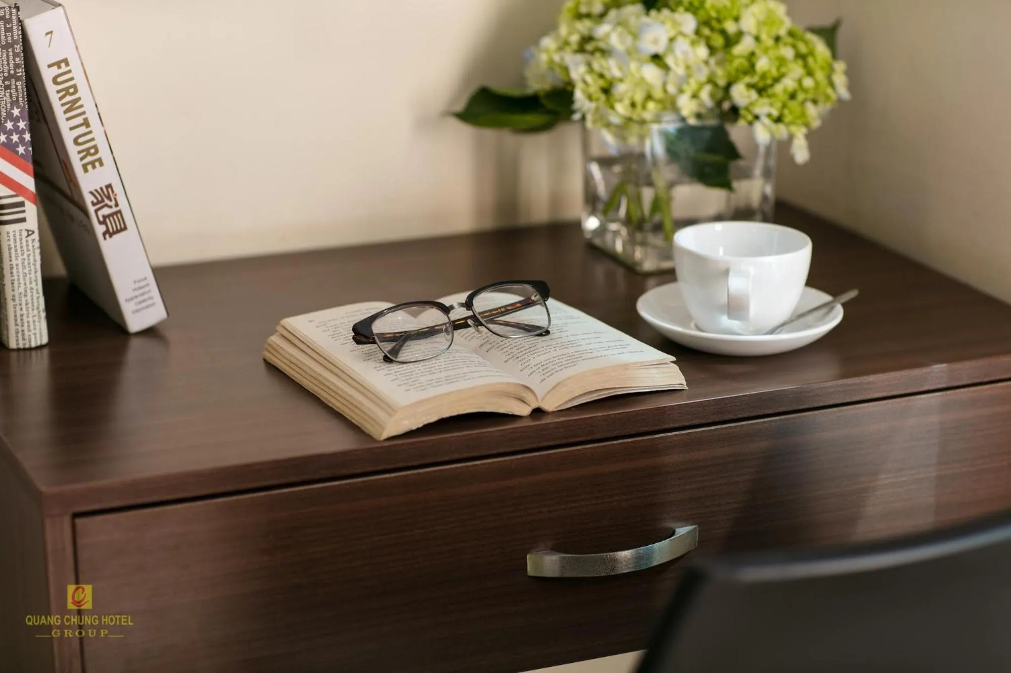 hair dresser in Nhan Hoa Hotel