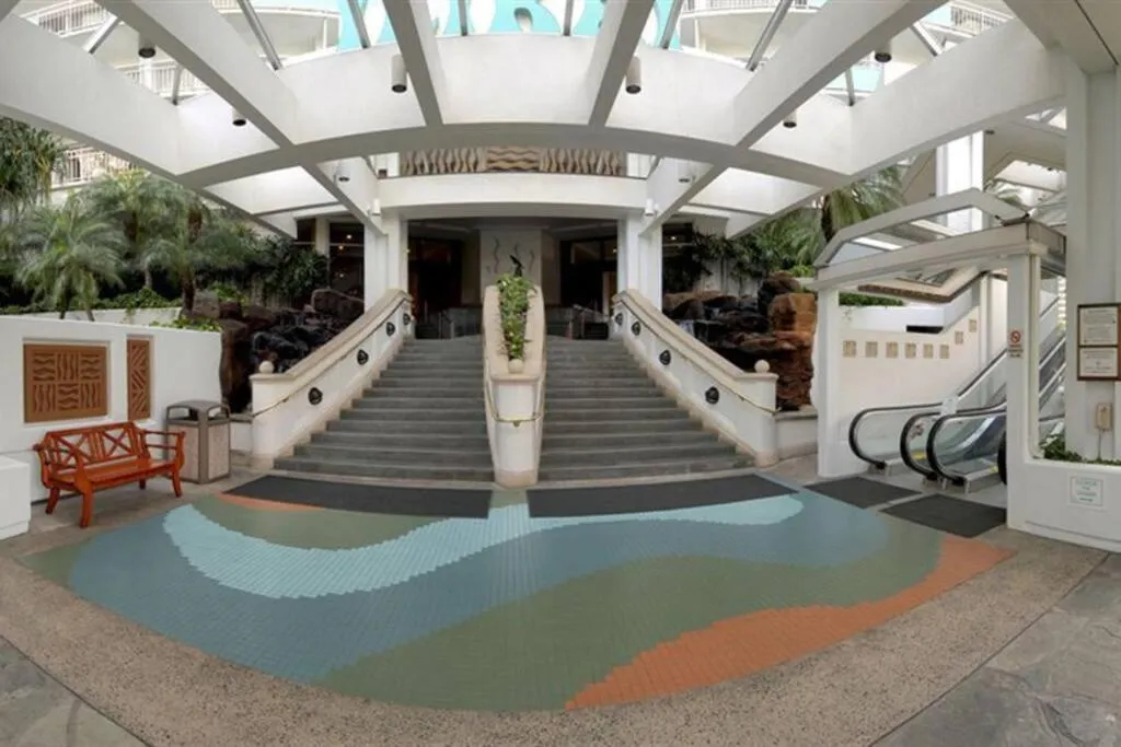 Ilikai Hotel Condo with Kitchen and Ocean View