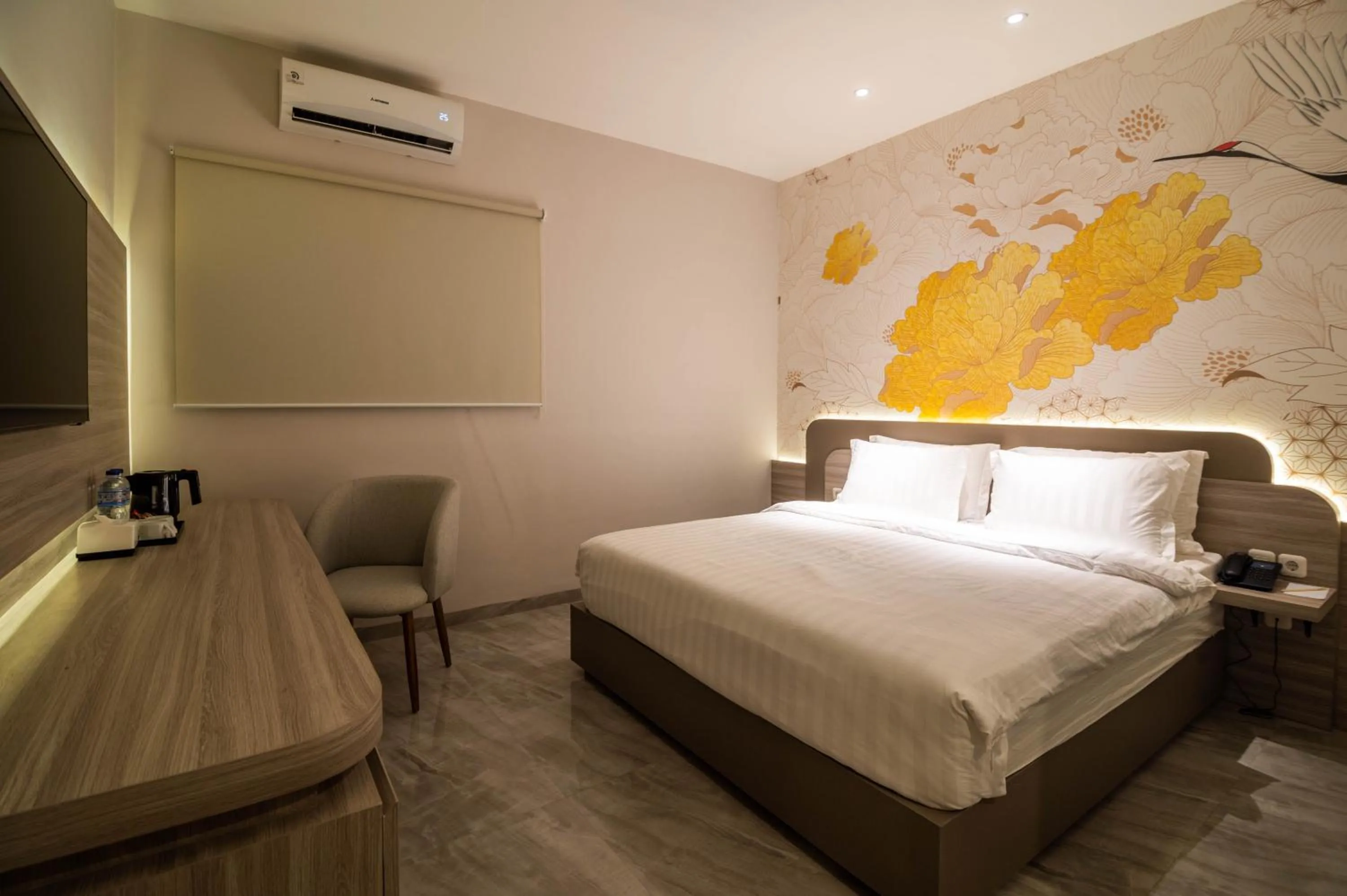 Bed in Yulia Hotel Managed by HIG