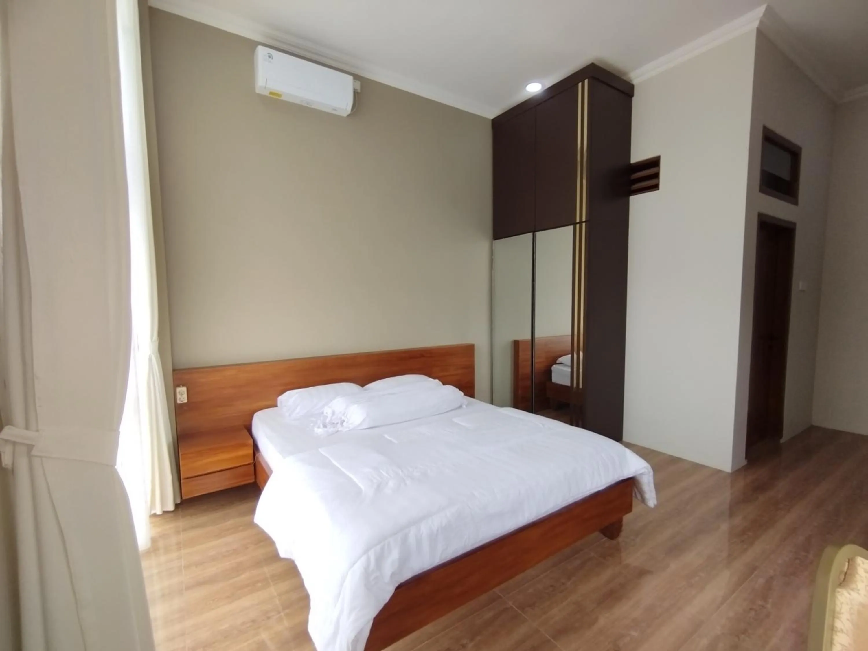 Bed in Saira Hotel dan Homestay Syariah
