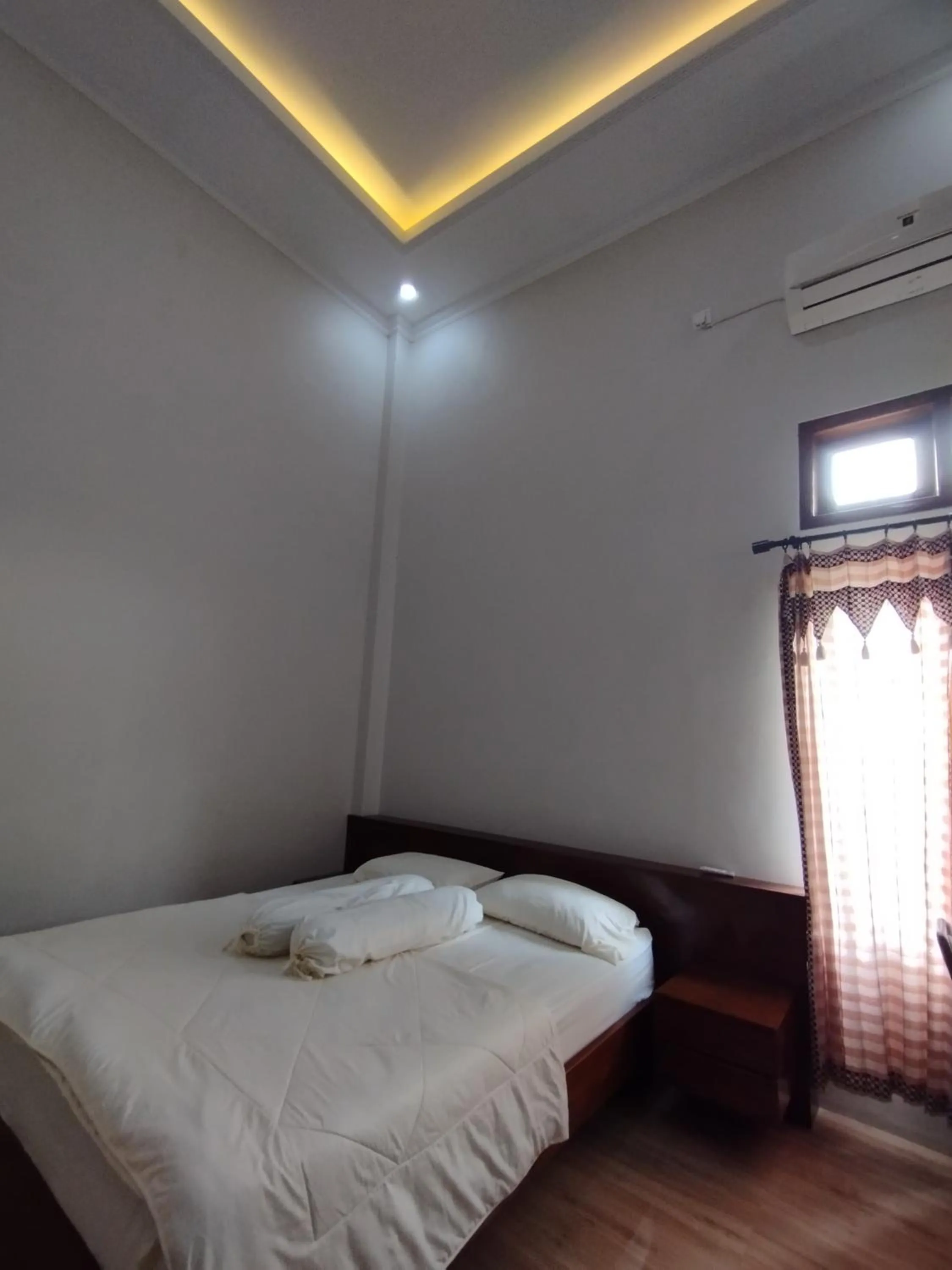 Bed in Saira Hotel dan Homestay Syariah