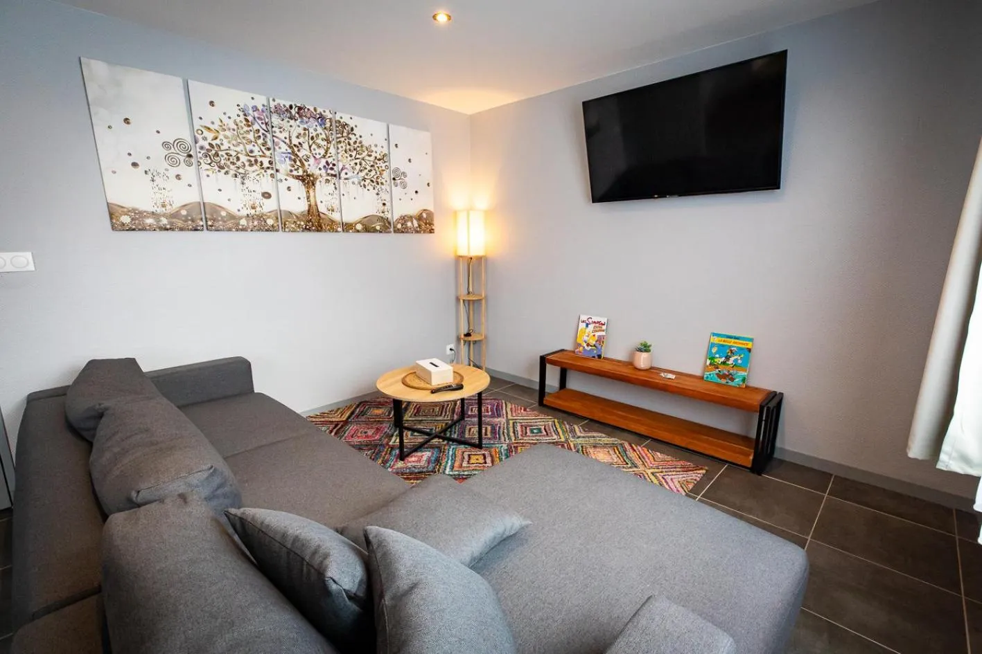 Communal lounge/ TV room in Résidence Hermès Paris Orly Aéroport