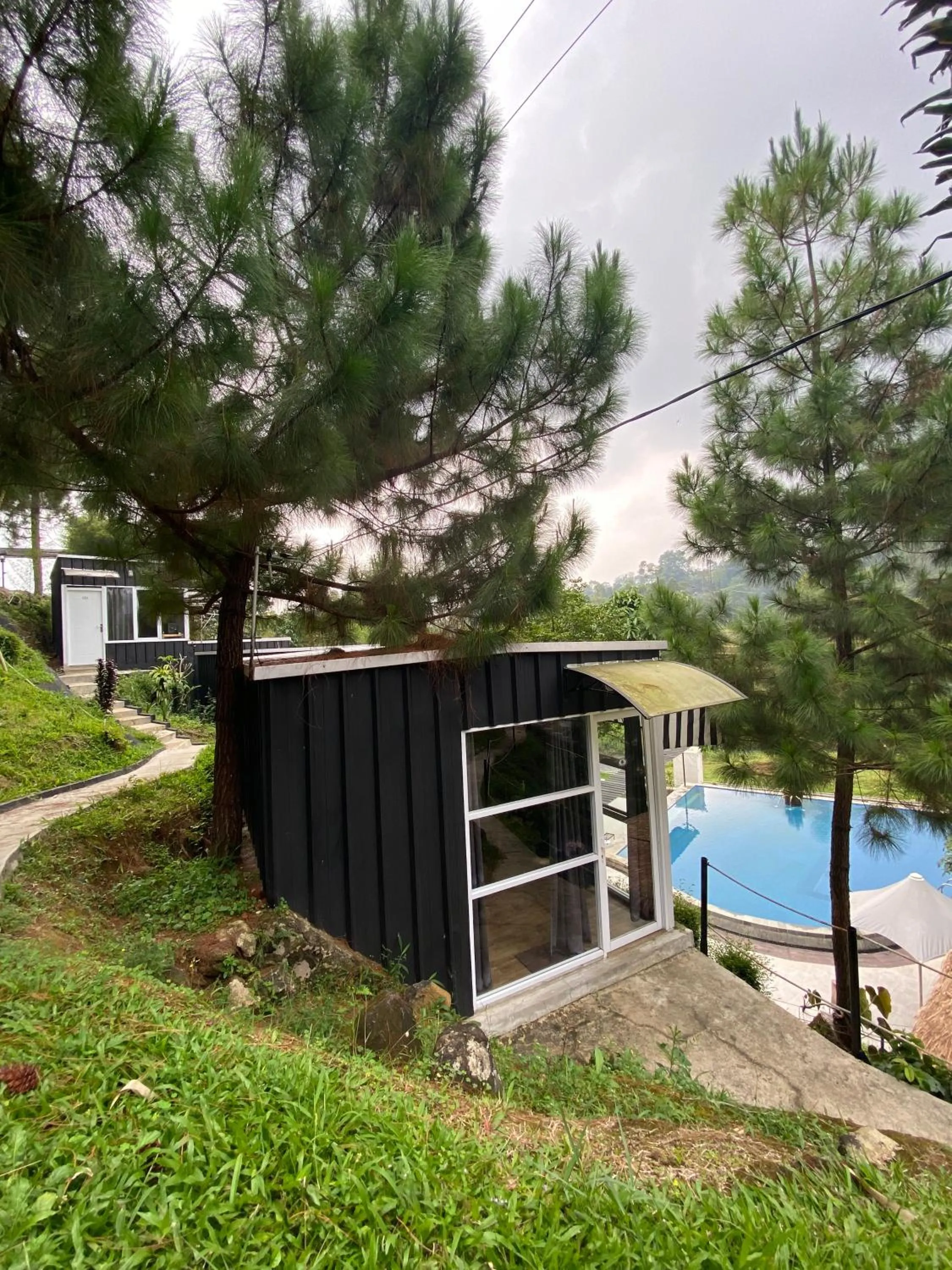 Property building in Shine River